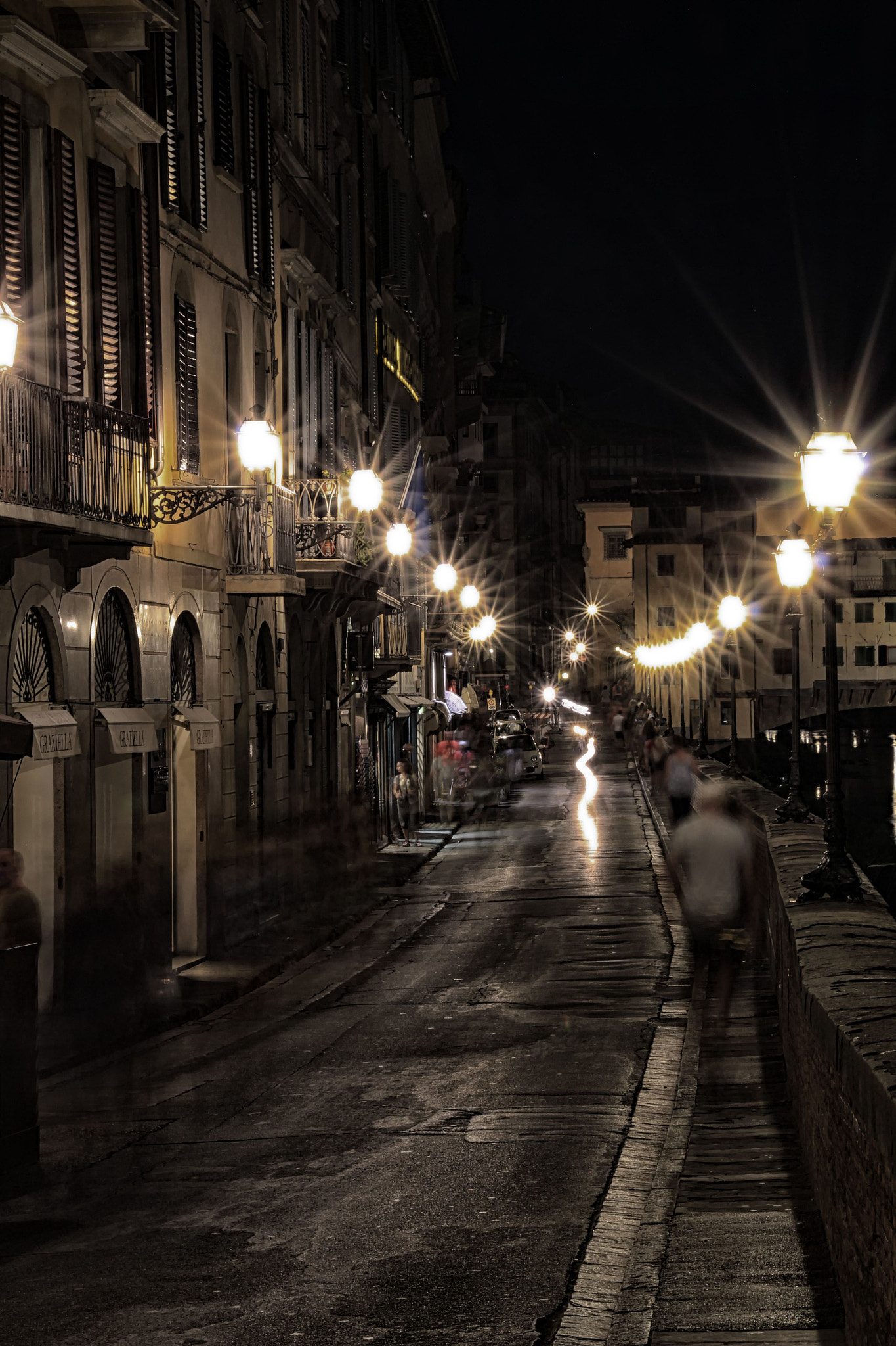 Canon EOS 700D (EOS Rebel T5i / EOS Kiss X7i) sample photo. Midnight at florence photography