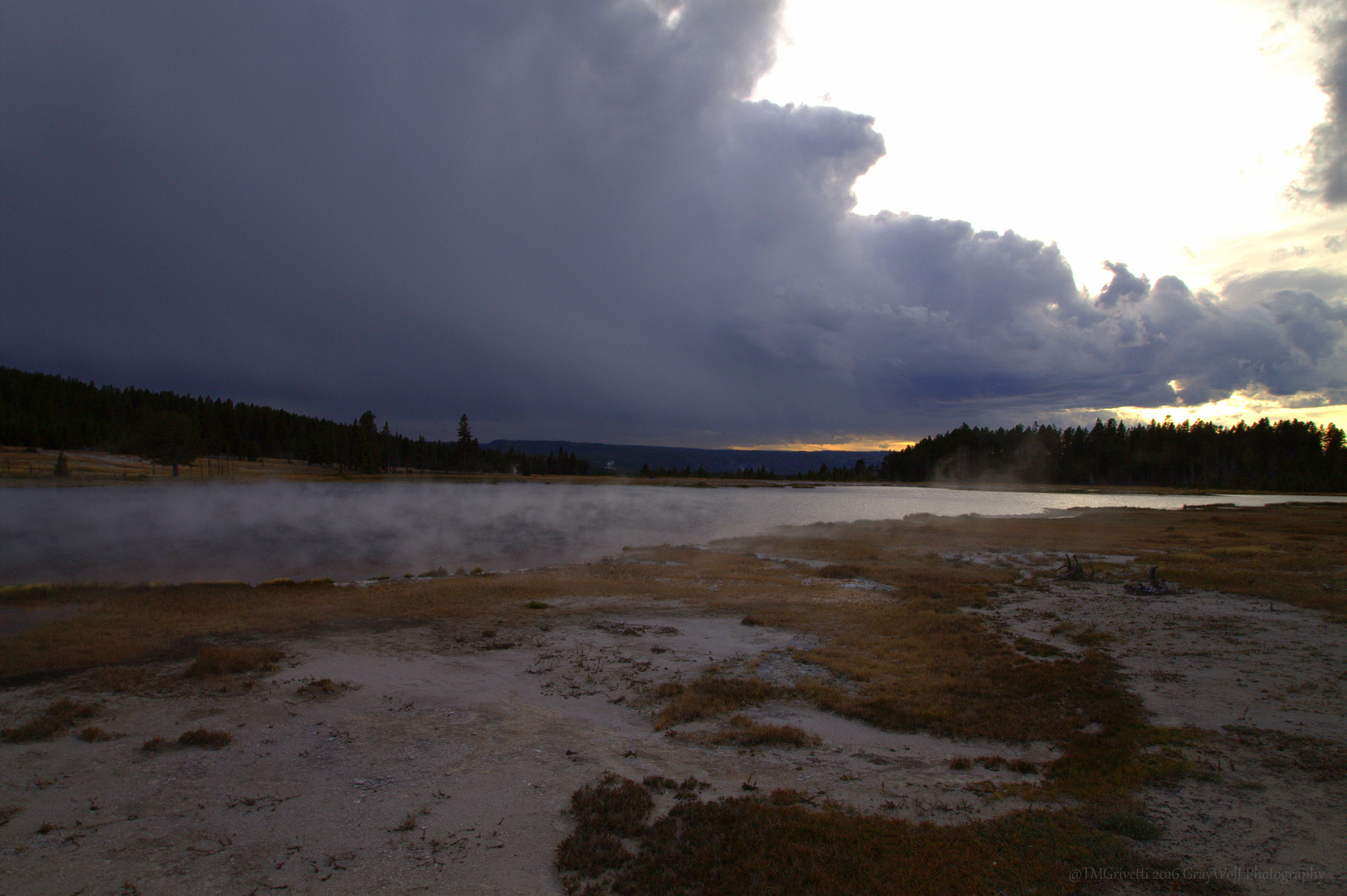 Canon EOS 1100D (EOS Rebel T3 / EOS Kiss X50) + Sigma 10-20mm F3.5 EX DC HSM sample photo. Storm over firehole lake - yellowstone np photography