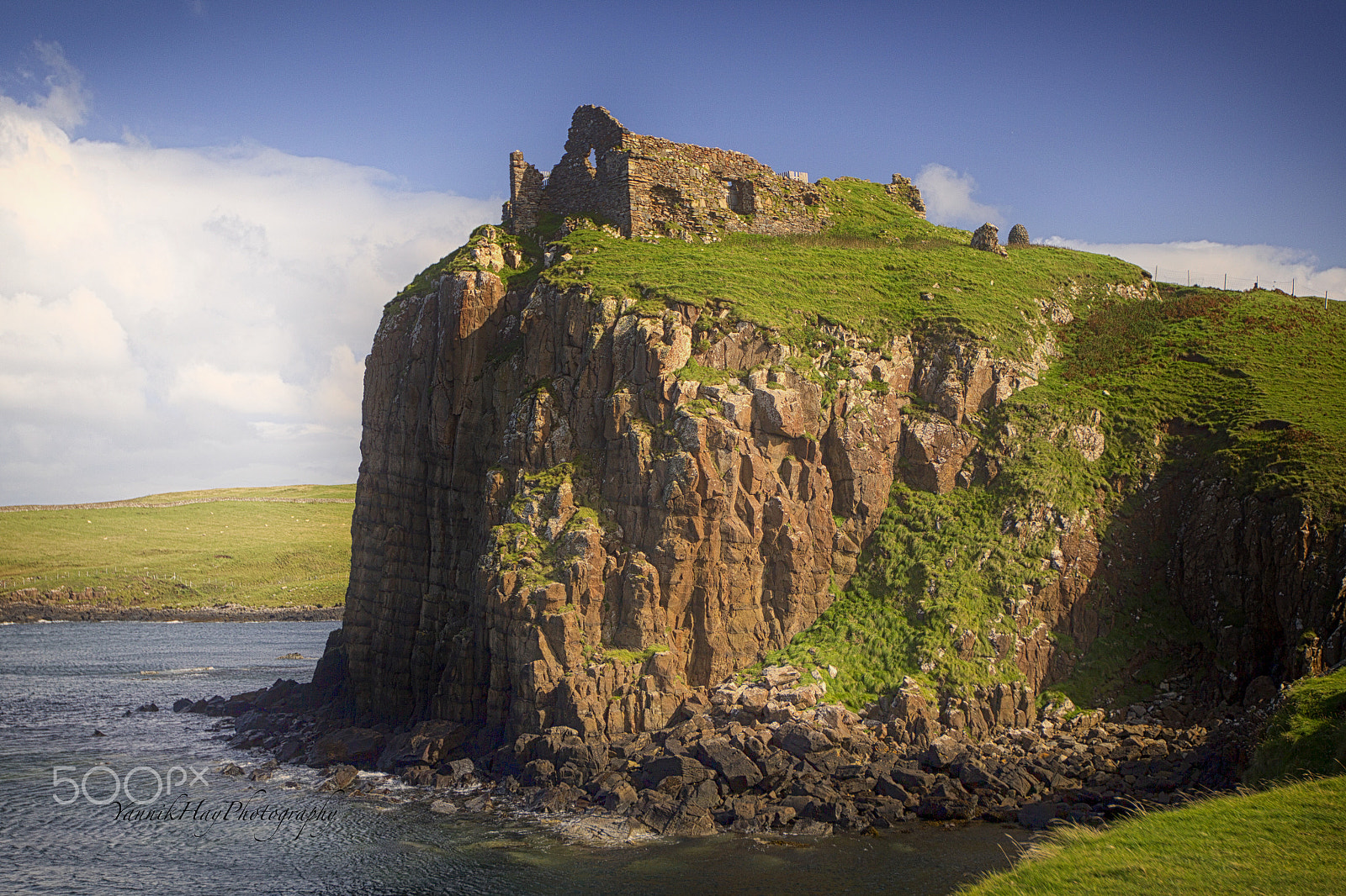 Canon EOS-1D Mark IV sample photo. Duntulm castle photography