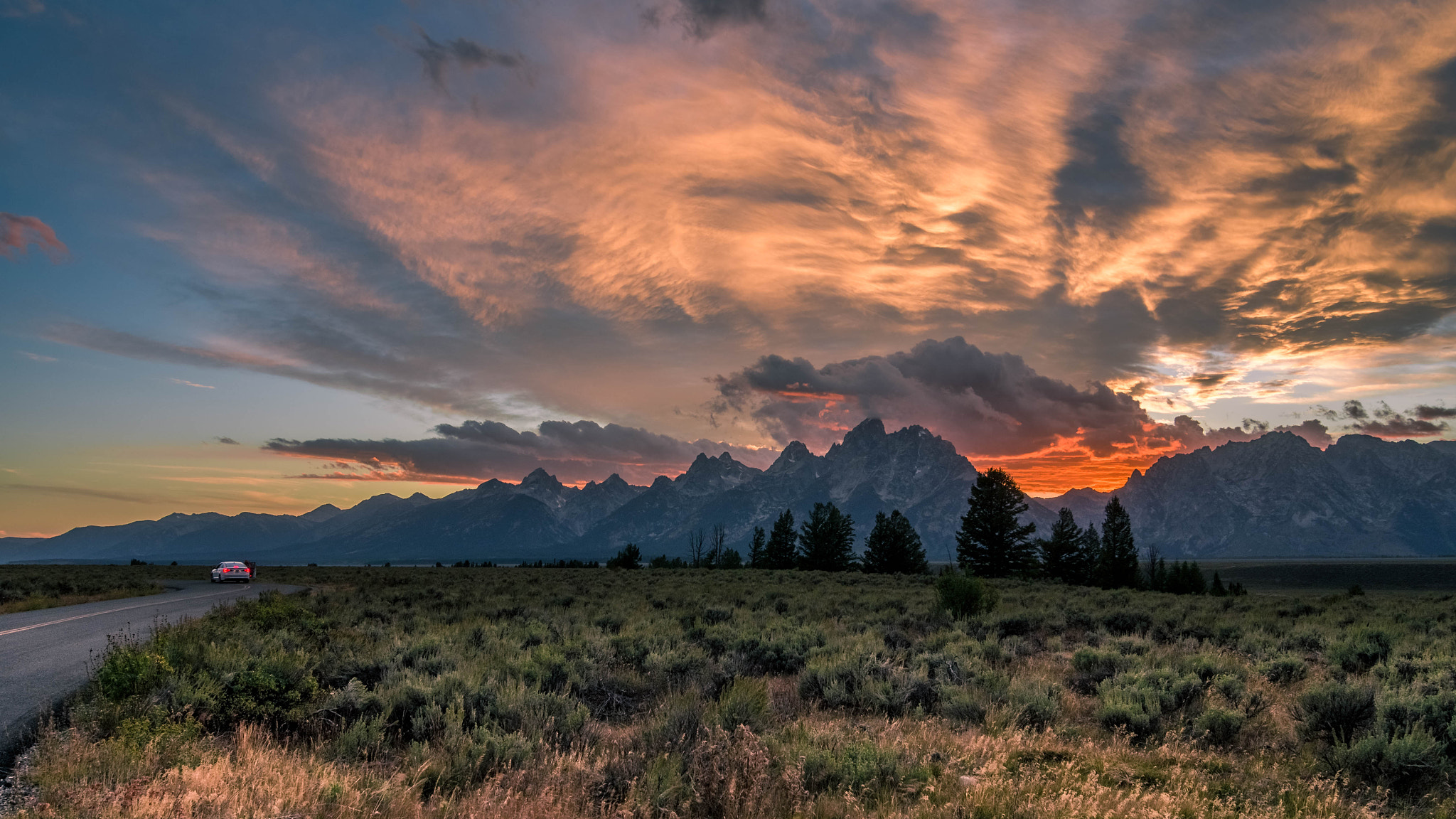 Pentax K-5 IIs + Pentax smc DA 12-24mm F4.0 ED AL (IF) sample photo. Teton sunset photography