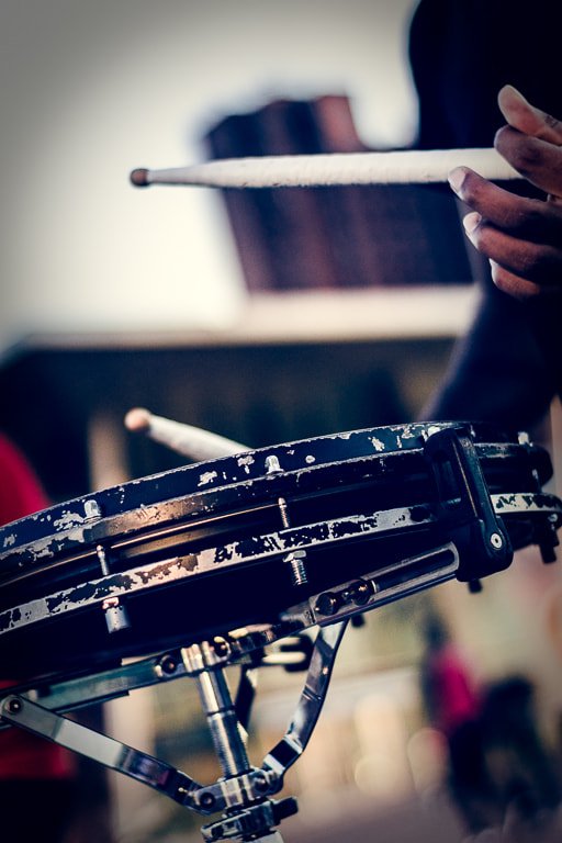 ZEISS Planar T* 50mm F1.4 sample photo. Street drummers photography