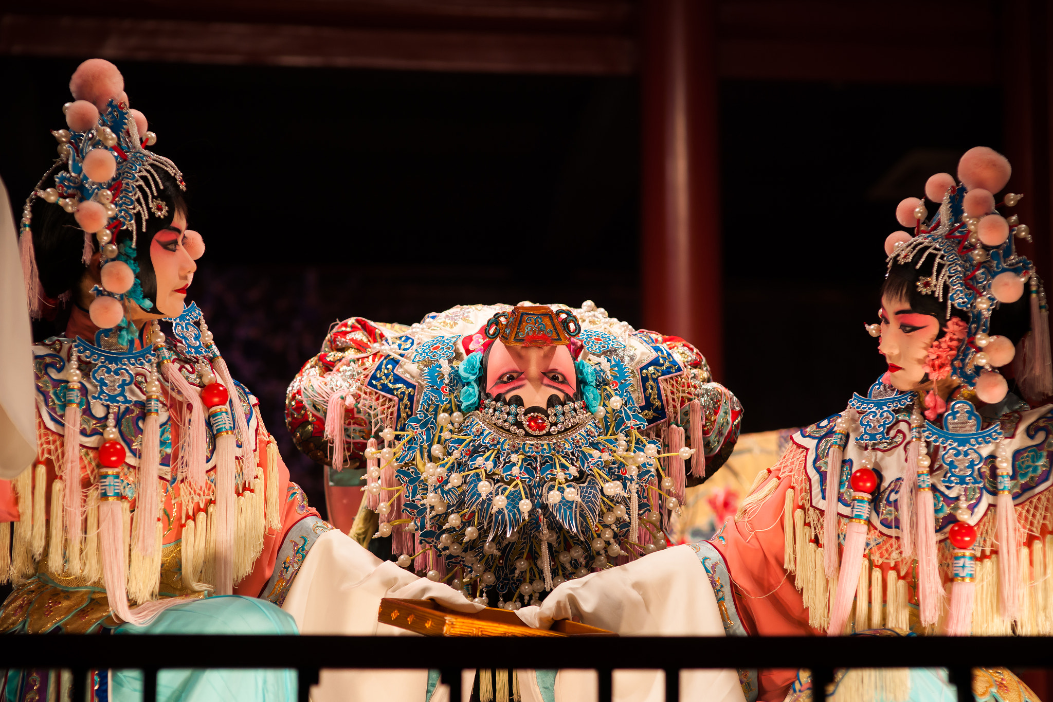 Sony Alpha DSLR-A900 + Sigma 85mm F1.4 EX DG HSM sample photo. Peking opera photography