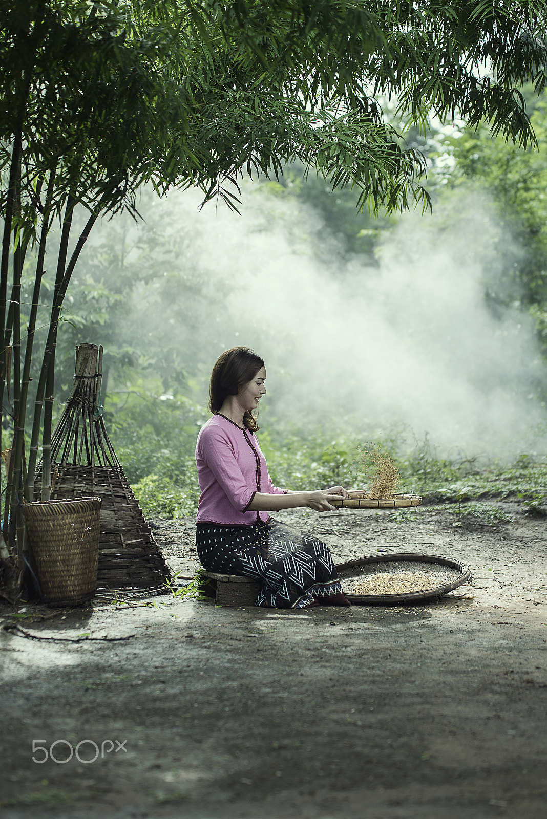 Nikon D800 + Tamron SP AF 70-200mm F2.8 Di LD (IF) MACRO sample photo. Farmers thailand. photography