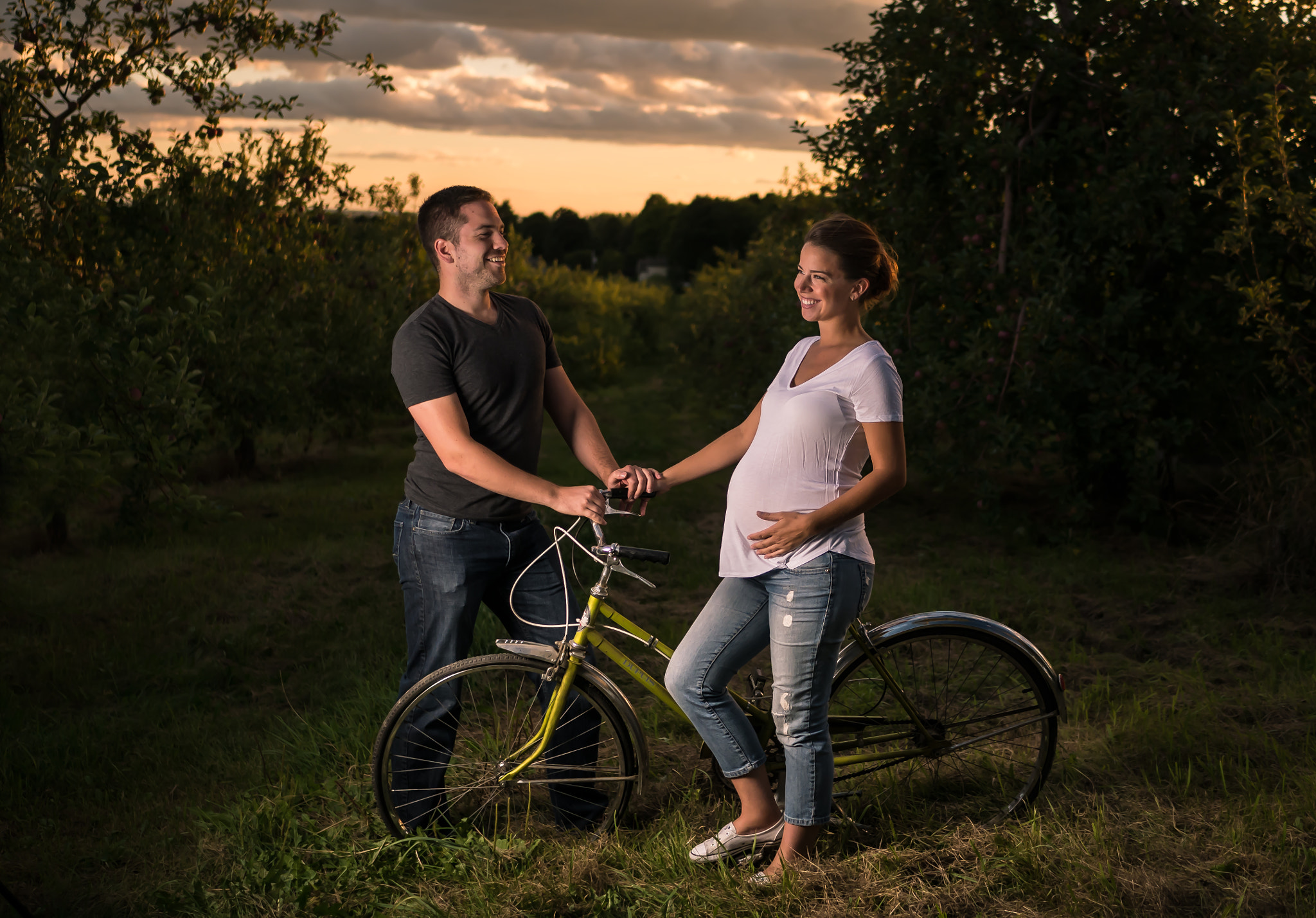 Panasonic Lumix DMC-G7 + LUMIX G 25/F1.7 sample photo. Pregnancy dream photography