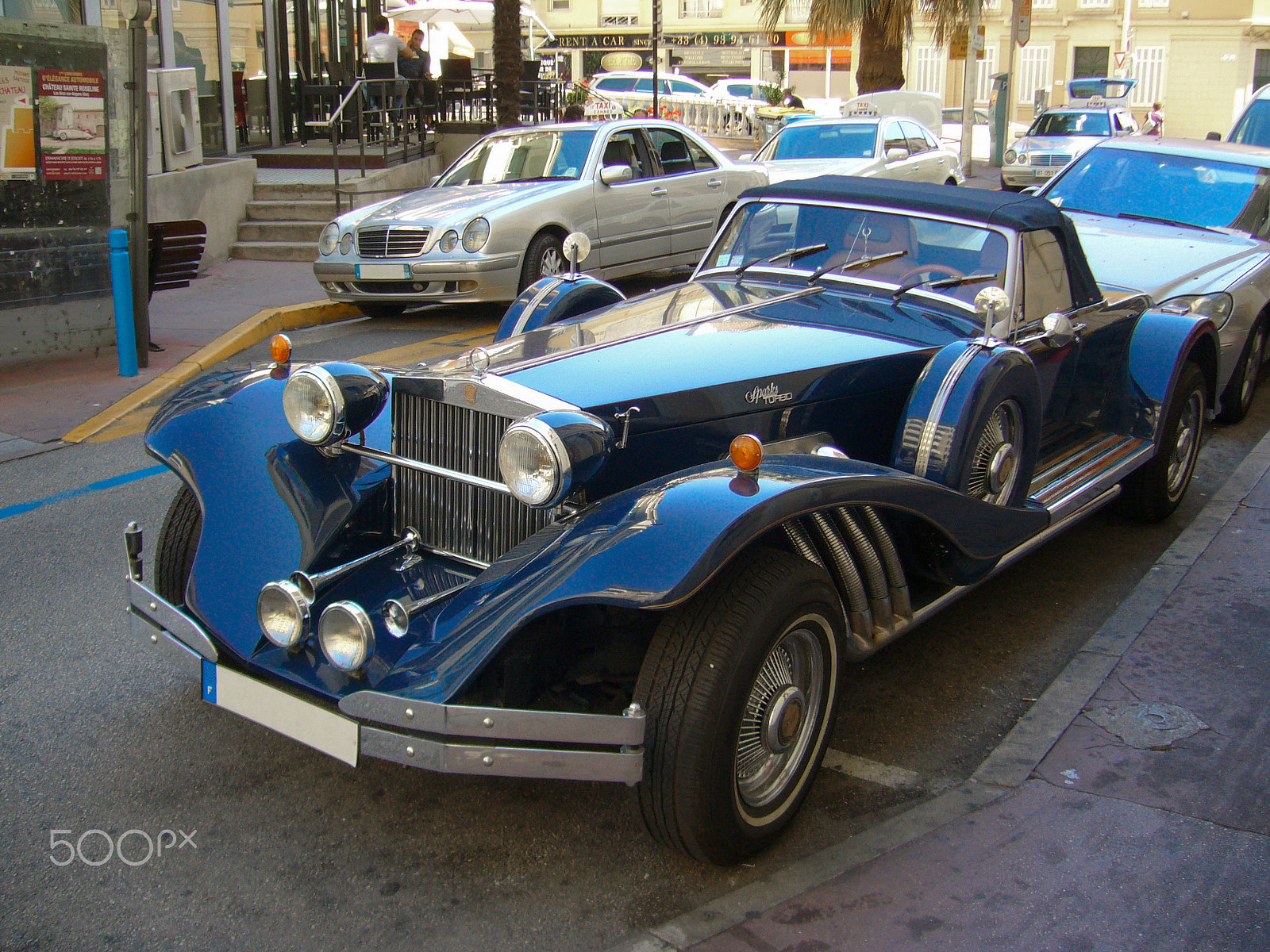 Panasonic DMC-FX9 sample photo. Sparks d'elegance-extremely rare neo classic car like duesenberg  turbo photography