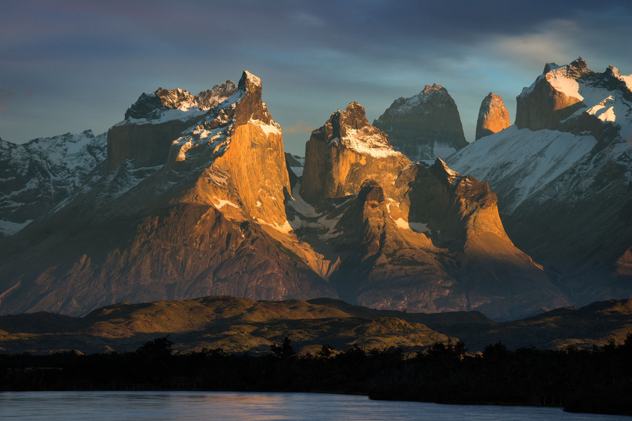 Sony a99 II sample photo. Cuernos del paine at sunrise photography