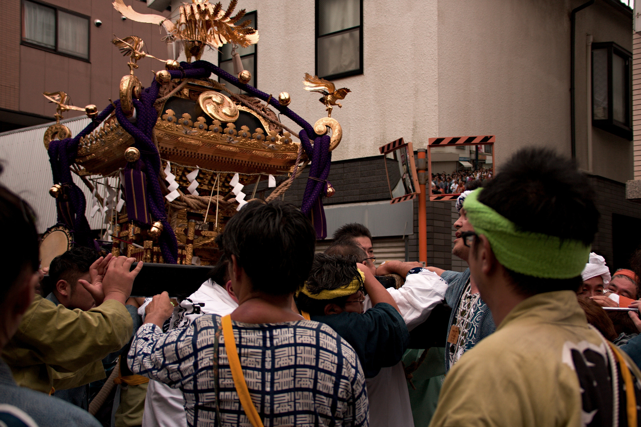 Canon EOS 40D sample photo. Approximately 3 weighs a ton photography