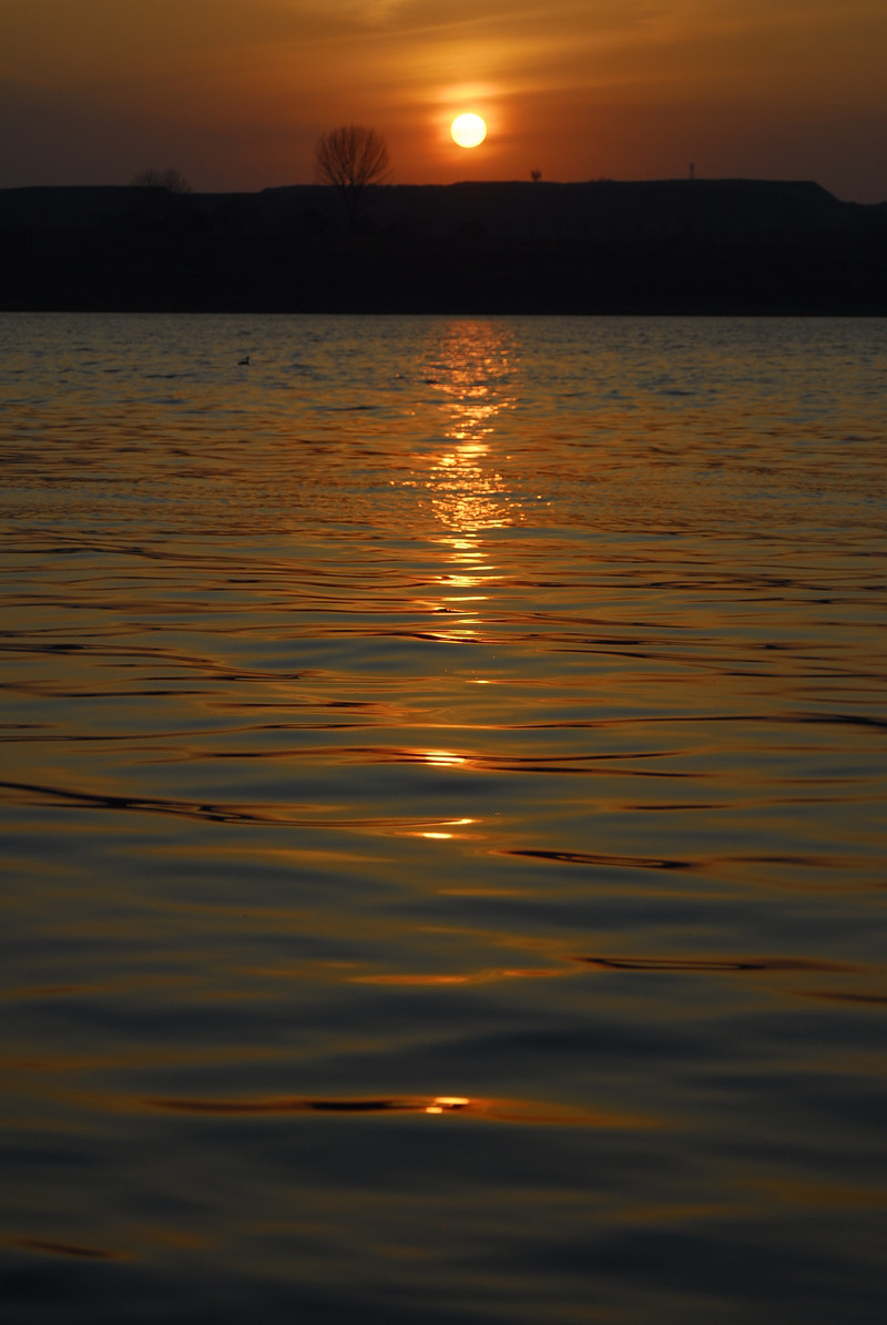 AF Zoom-Nikkor 28-105mm f/3.5-4.5D IF sample photo. Time, on life photography