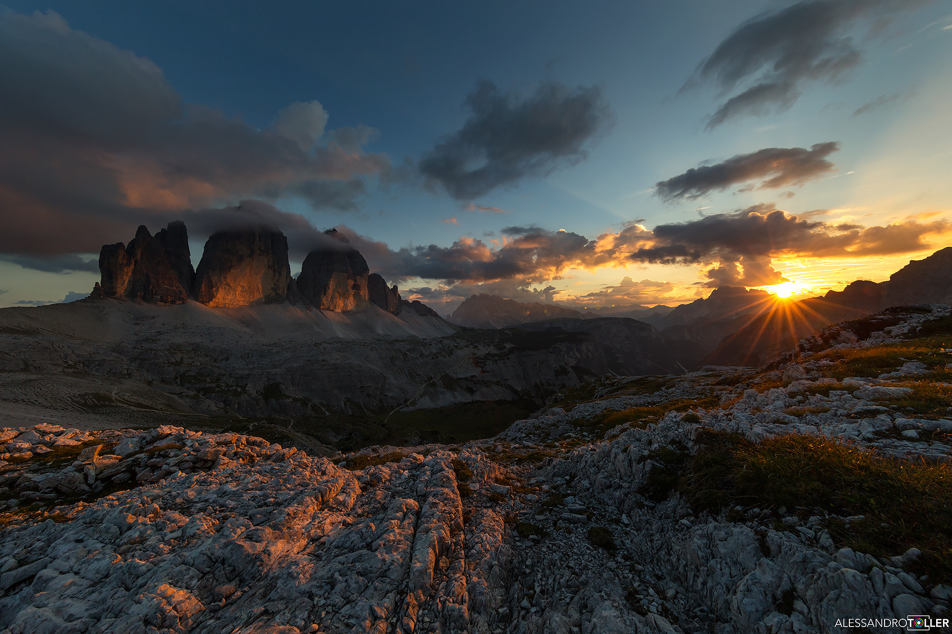 Canon EF 11-24mm F4L USM sample photo. Sunset photography