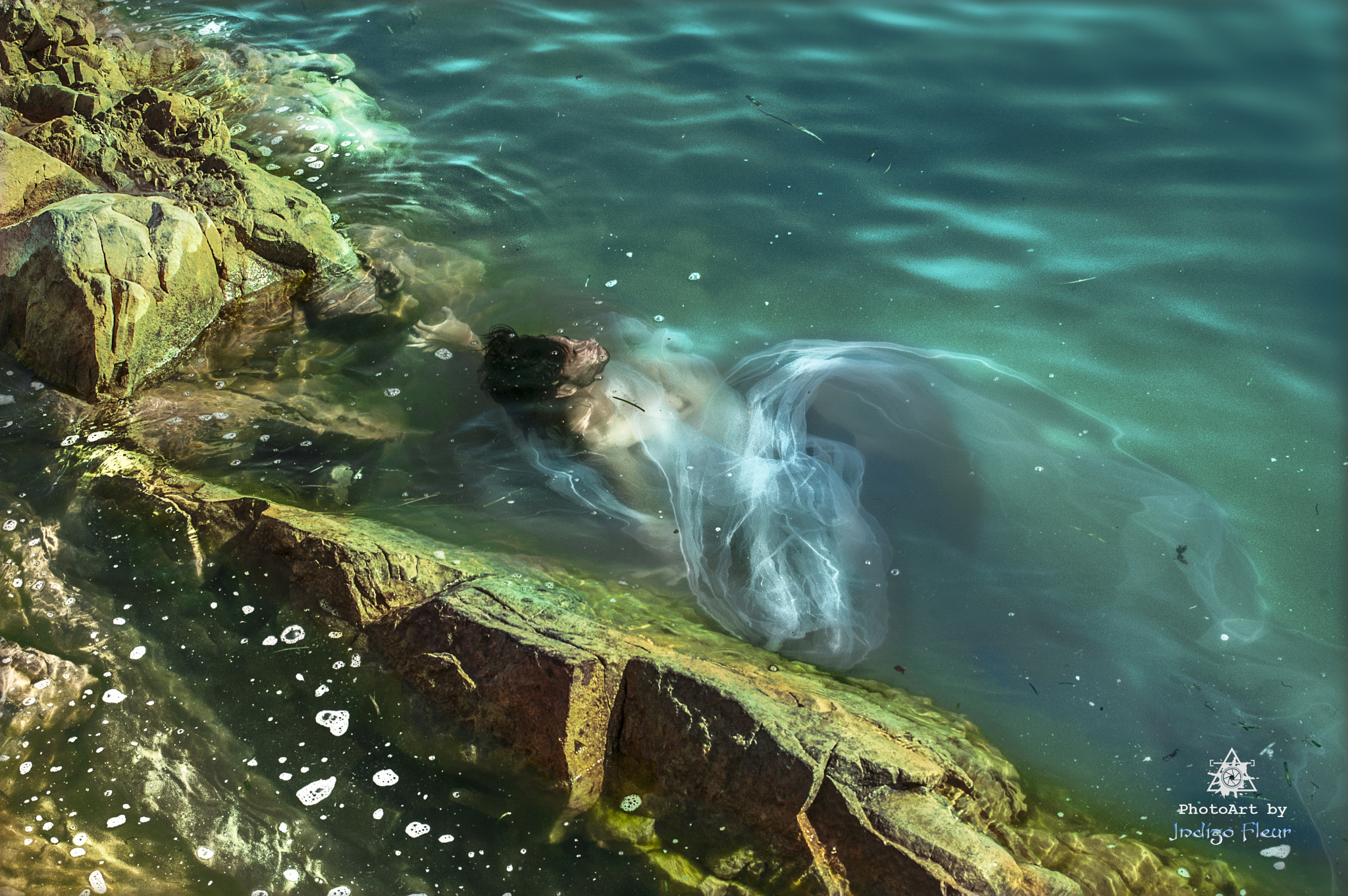 AF Zoom-Nikkor 35-70mm f/3.3-4.5 N sample photo. Drown photography