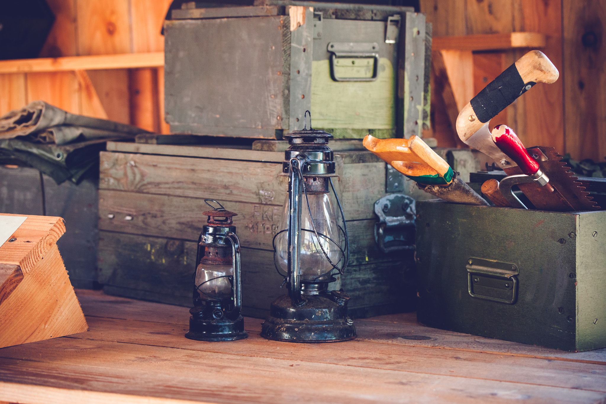 Sony 70-400mm F4-5.6 G SSM II sample photo. Old lanterns in a wooden barn photography