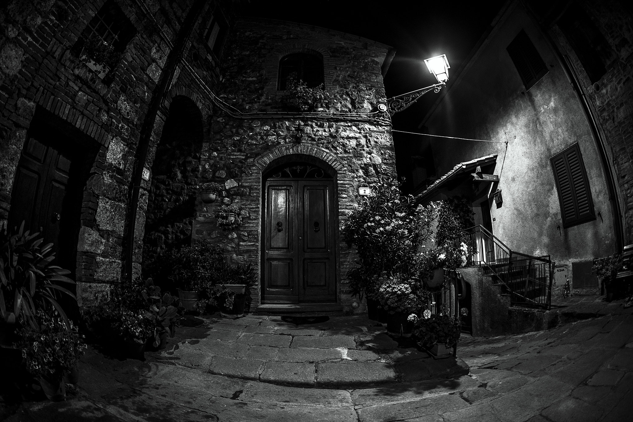 Nikon D800 + Sigma 15mm F2.8 EX DG Diagonal Fisheye sample photo. Chiusdino. tuscany. italy. photography