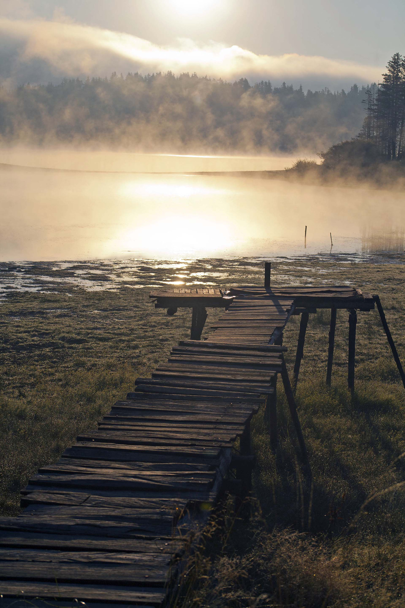 Canon EF 75-300mm f/4-5.6 USM sample photo. Beglika wooden bridge photography