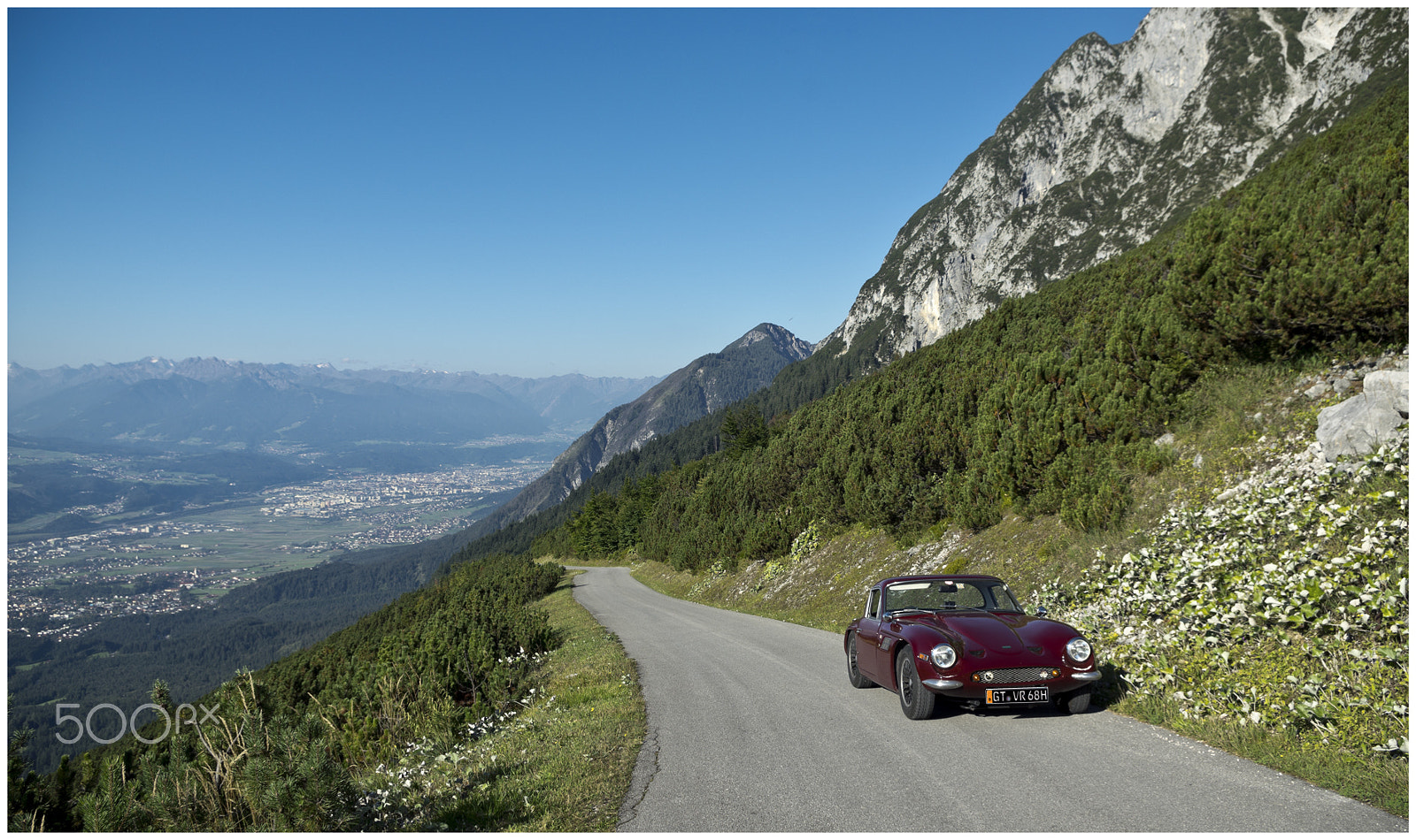 Pentax smc DA 18-55mm F3.5-5.6 AL WR sample photo. Hillclimb photography