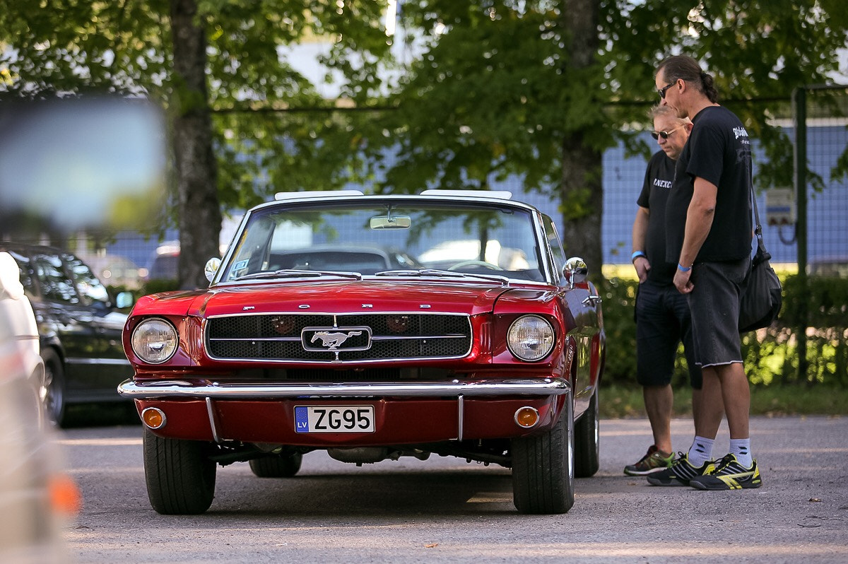 Canon EF 70-200mm F2.8L USM sample photo. Mustang photography