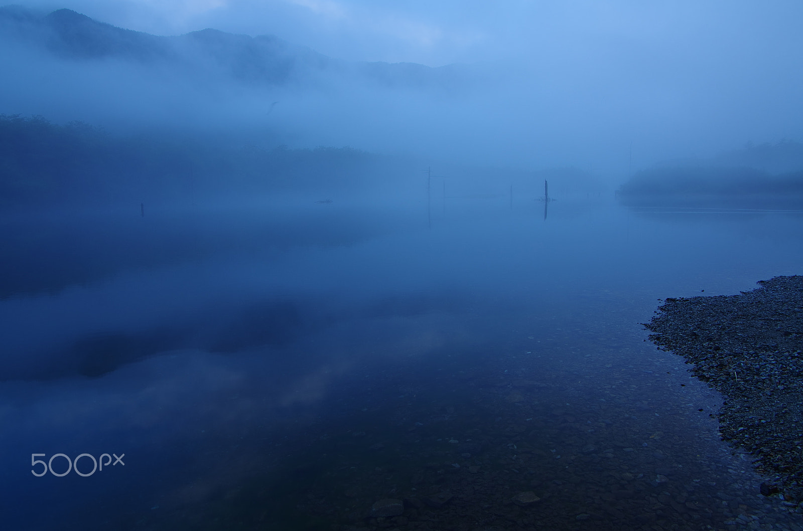 Pentax smc DA 16-45mm F4 ED AL sample photo. Pond of illusion photography