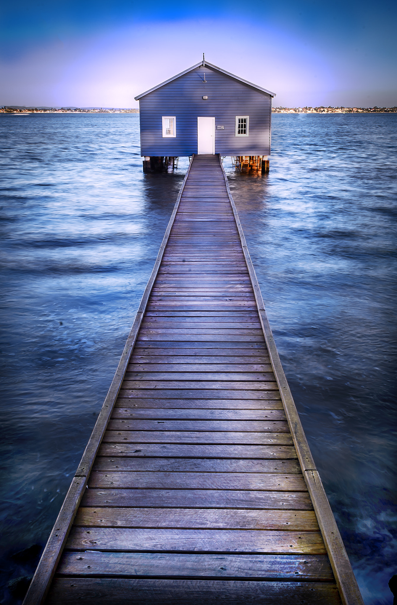 Nikon D4 + Nikon AF Nikkor 24mm F2.8D sample photo. " crawley boat shed " photography