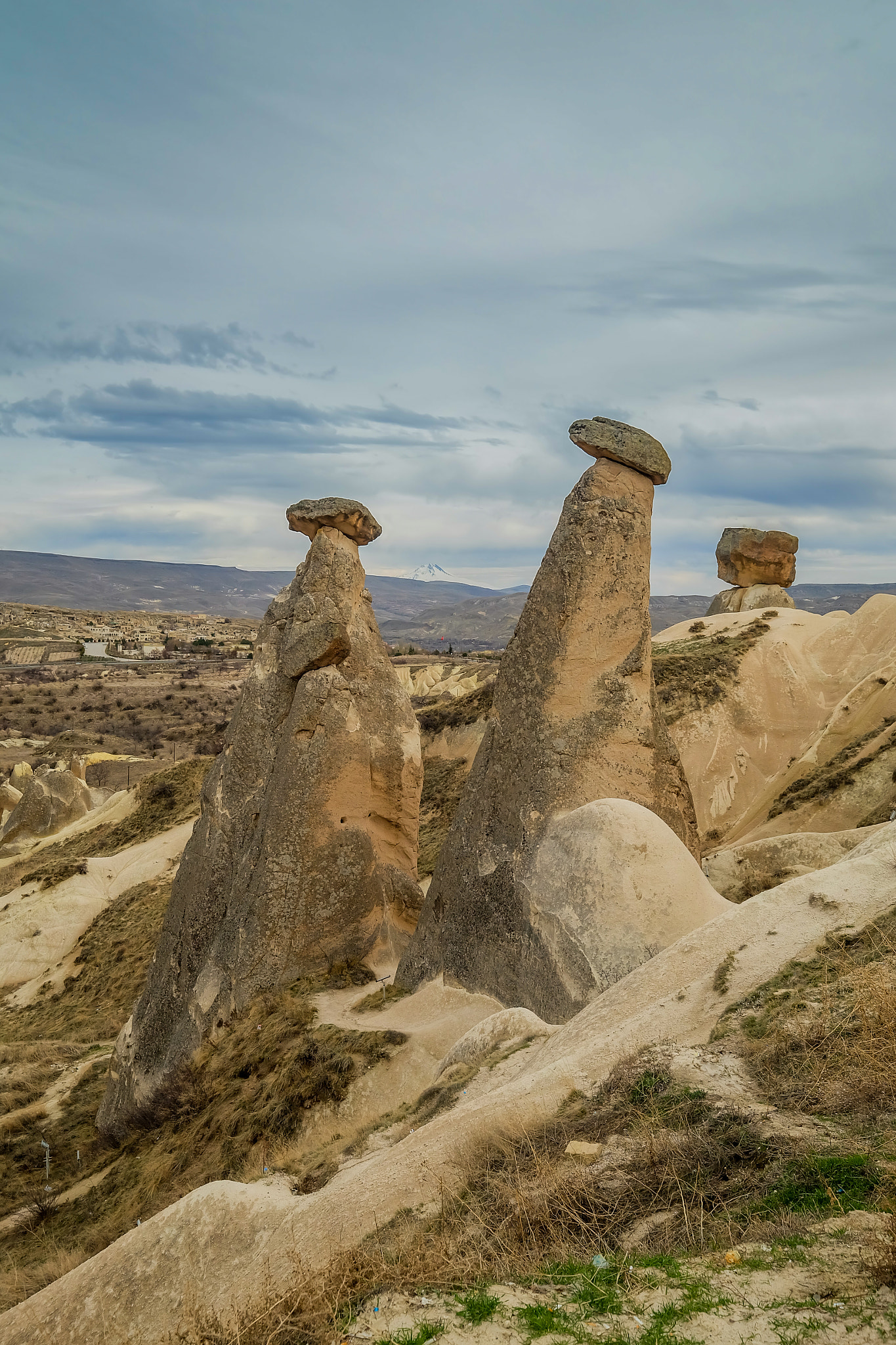 Fujifilm X-A2 + Fujifilm XF 10-24mm F4 R OIS sample photo. Cappadocia rocks photography