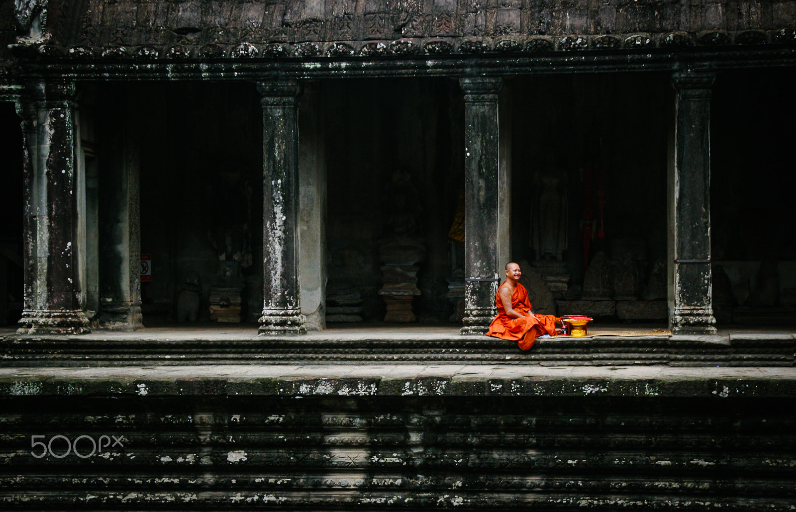 Canon EOS 100D (EOS Rebel SL1 / EOS Kiss X7) sample photo. Monk's sanctuary photography