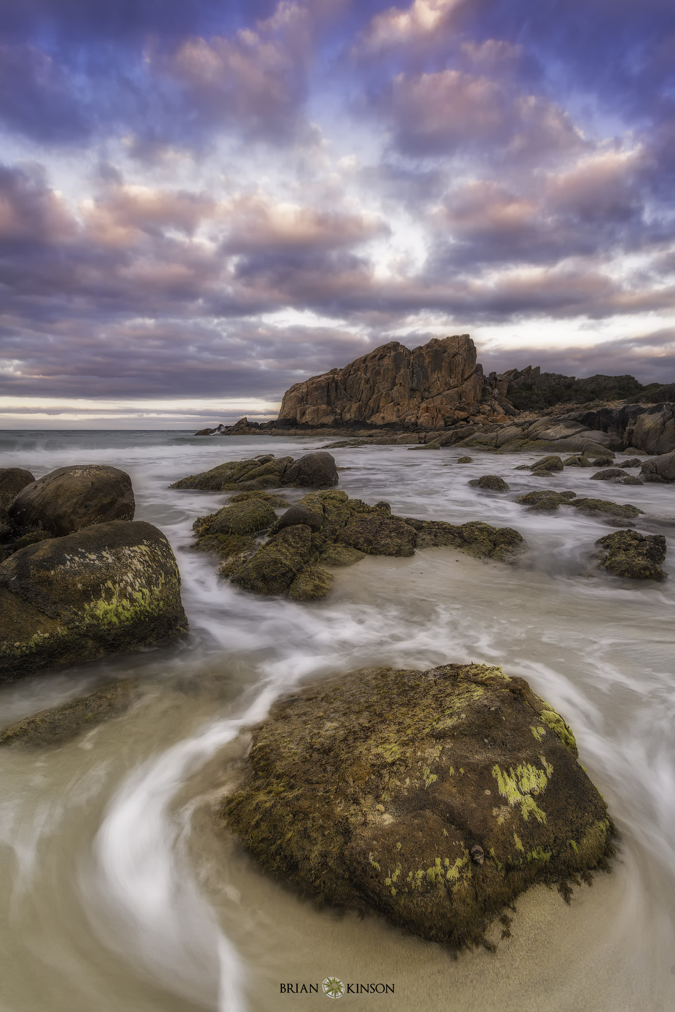17-40mm F4 G SSM sample photo. Contraflow photography