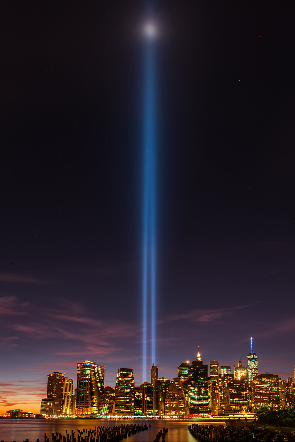 Nikon AF-S Nikkor 17-35mm F2.8D ED-IF sample photo. The tribute in light on 9/11/2016 photography
