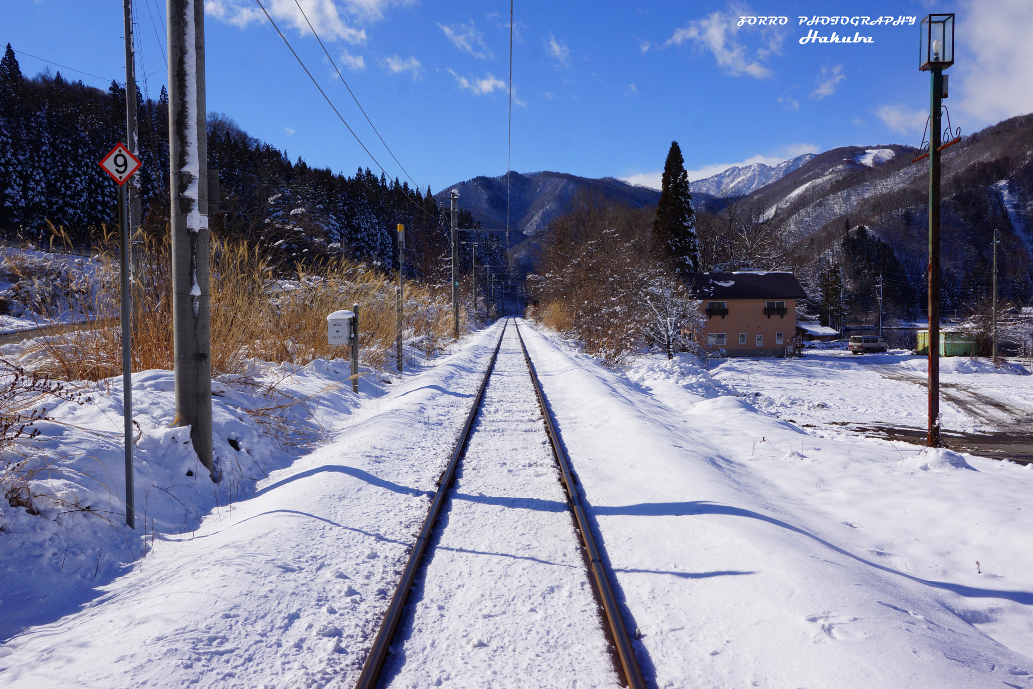 Sony Sonnar T* E 24mm F1.8 ZA sample photo. Snow road to where photography