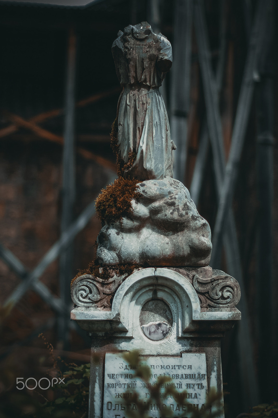 Nikon D3000 + Nikon AF-S Nikkor 50mm F1.4G sample photo. Мраморная статуэтка photography