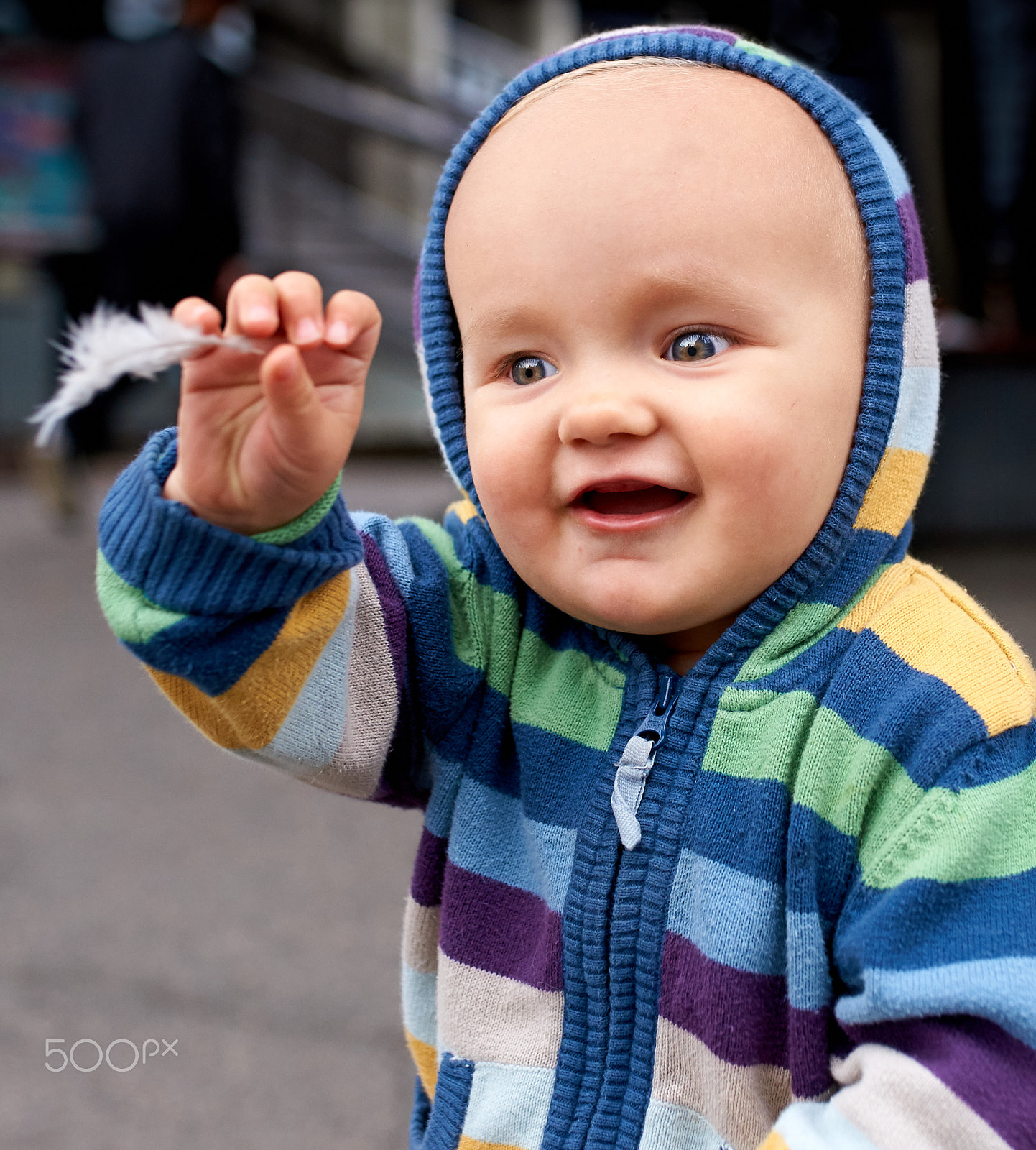 35mm F1.4 sample photo. Light as a feather photography