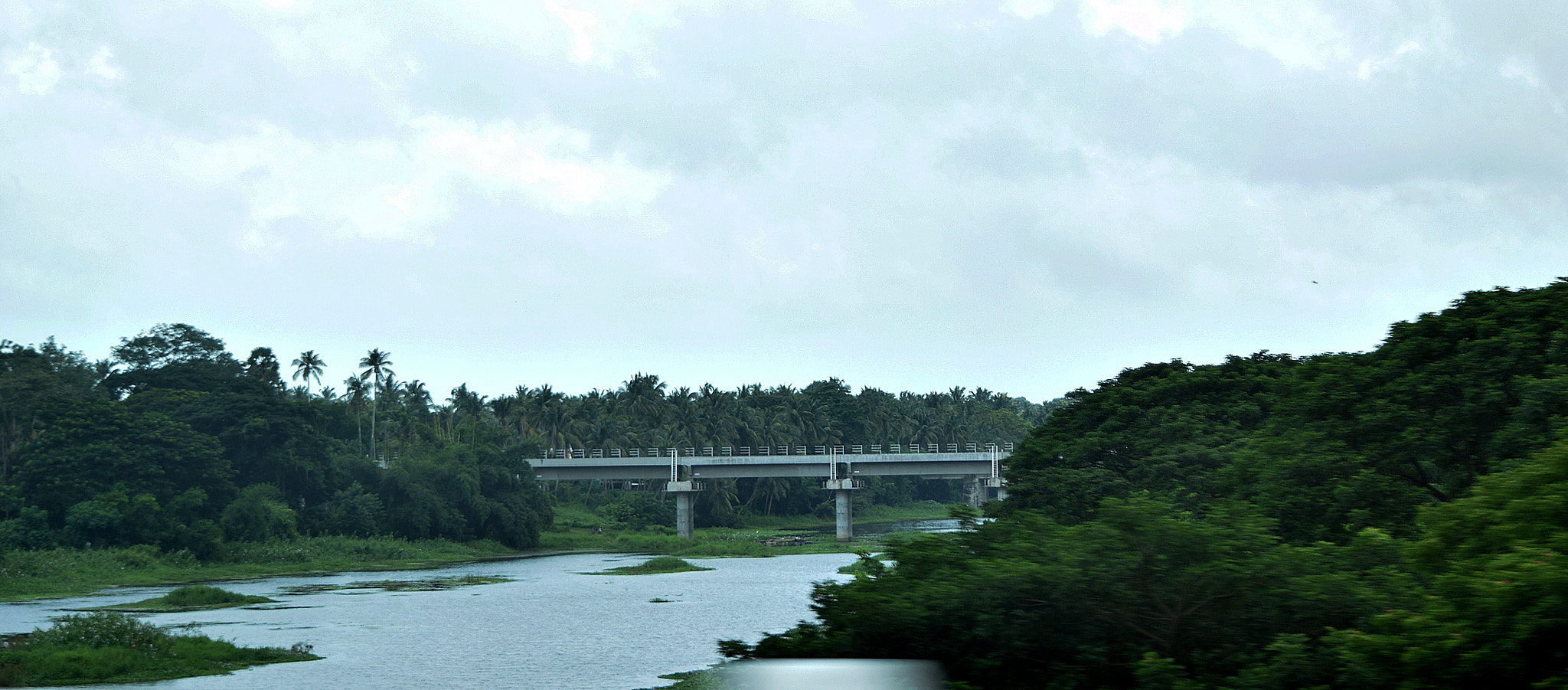 Nikon D5300 + Nikon PC-E Nikkor 24mm F3.5D ED Tilt-Shift sample photo. Bridge photography