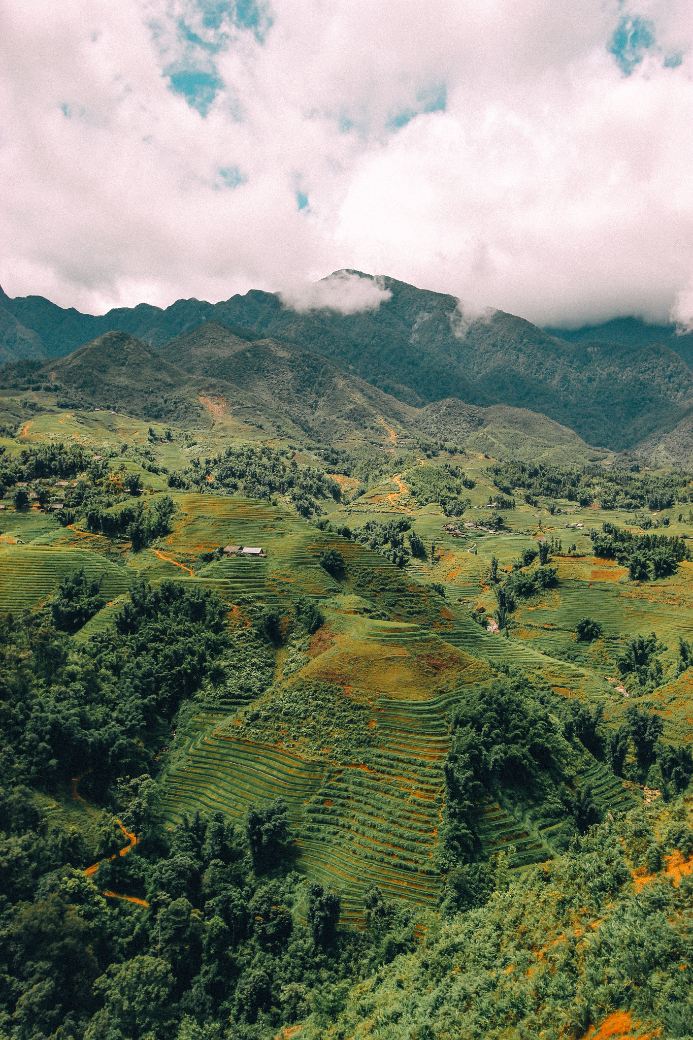 Canon EF-S 10-22mm F3.5-4.5 USM sample photo. Sapa, vietnam photography