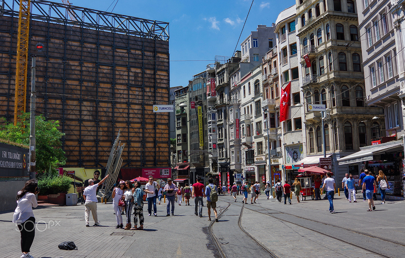 Pentax smc DA 12-24mm F4.0 ED AL (IF) sample photo. Street of the İstiklal photography