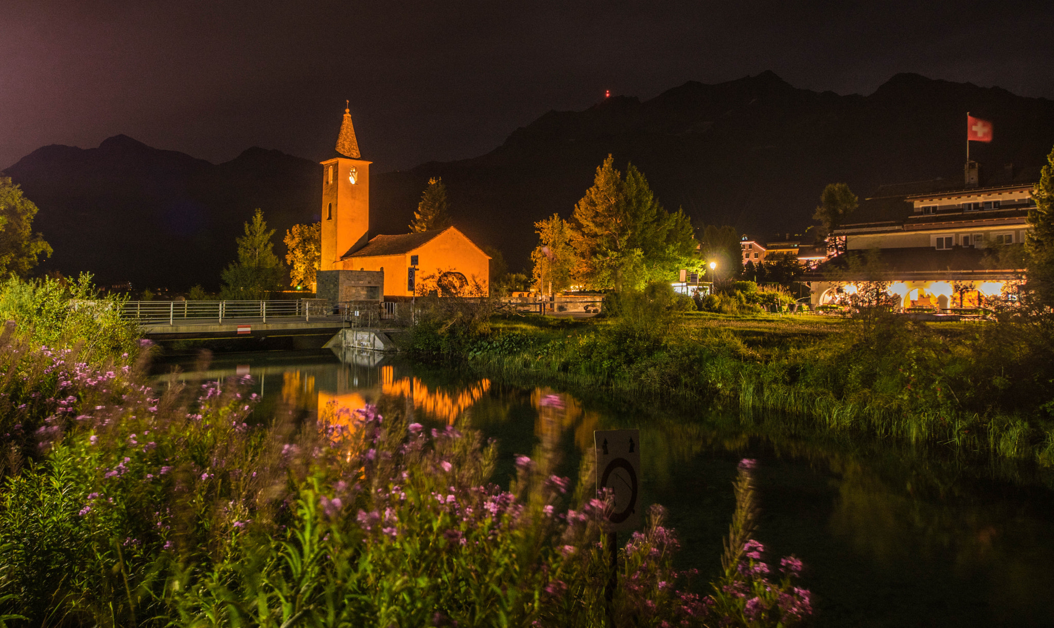 Sigma 8-16mm F4.5-5.6 DC HSM sample photo. Sils maria dans la nuit photography