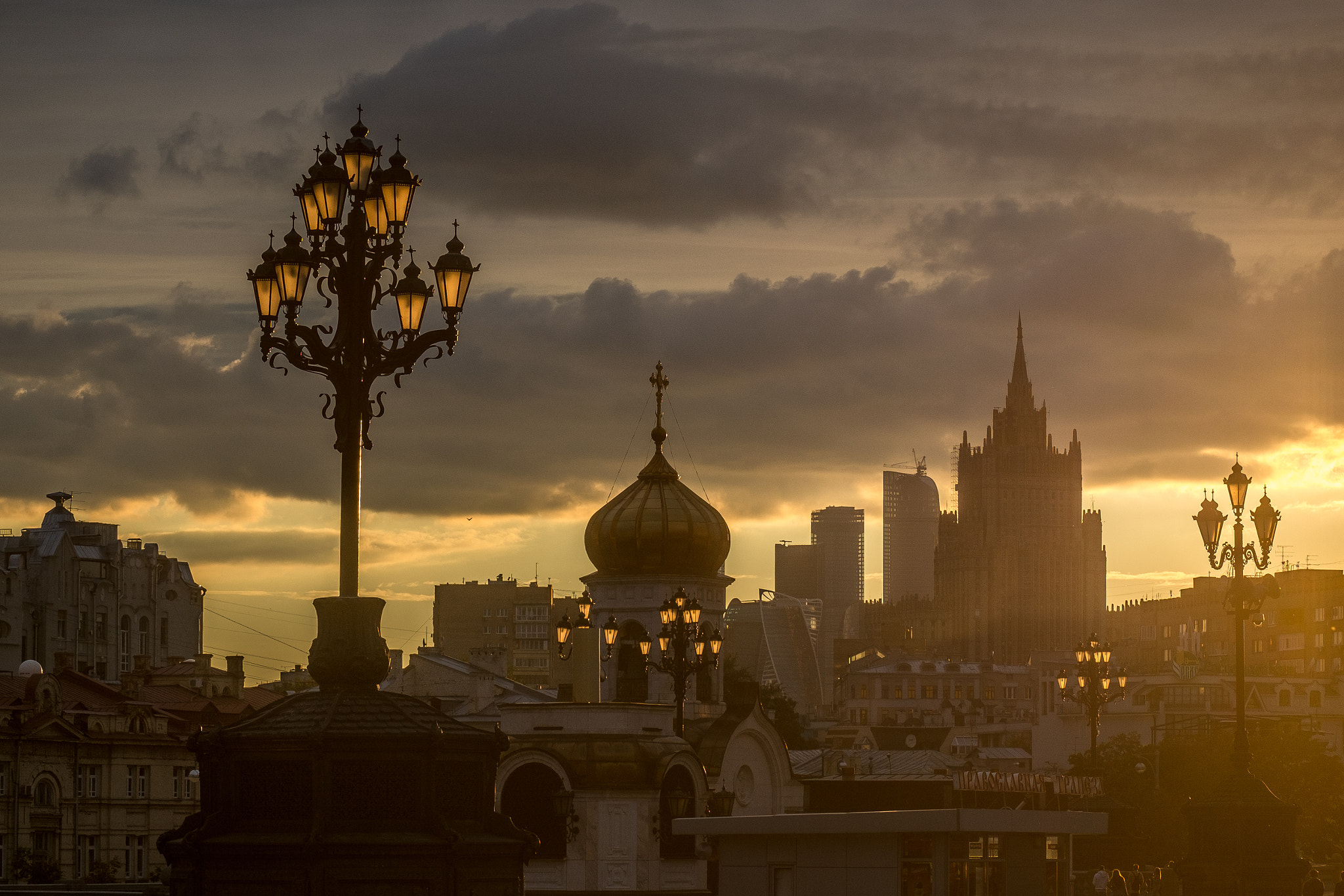 Fujifilm X-E1 + Fujifilm XC 50-230mm F4.5-6.7 OIS sample photo. Cathedral of christ the saviour photography