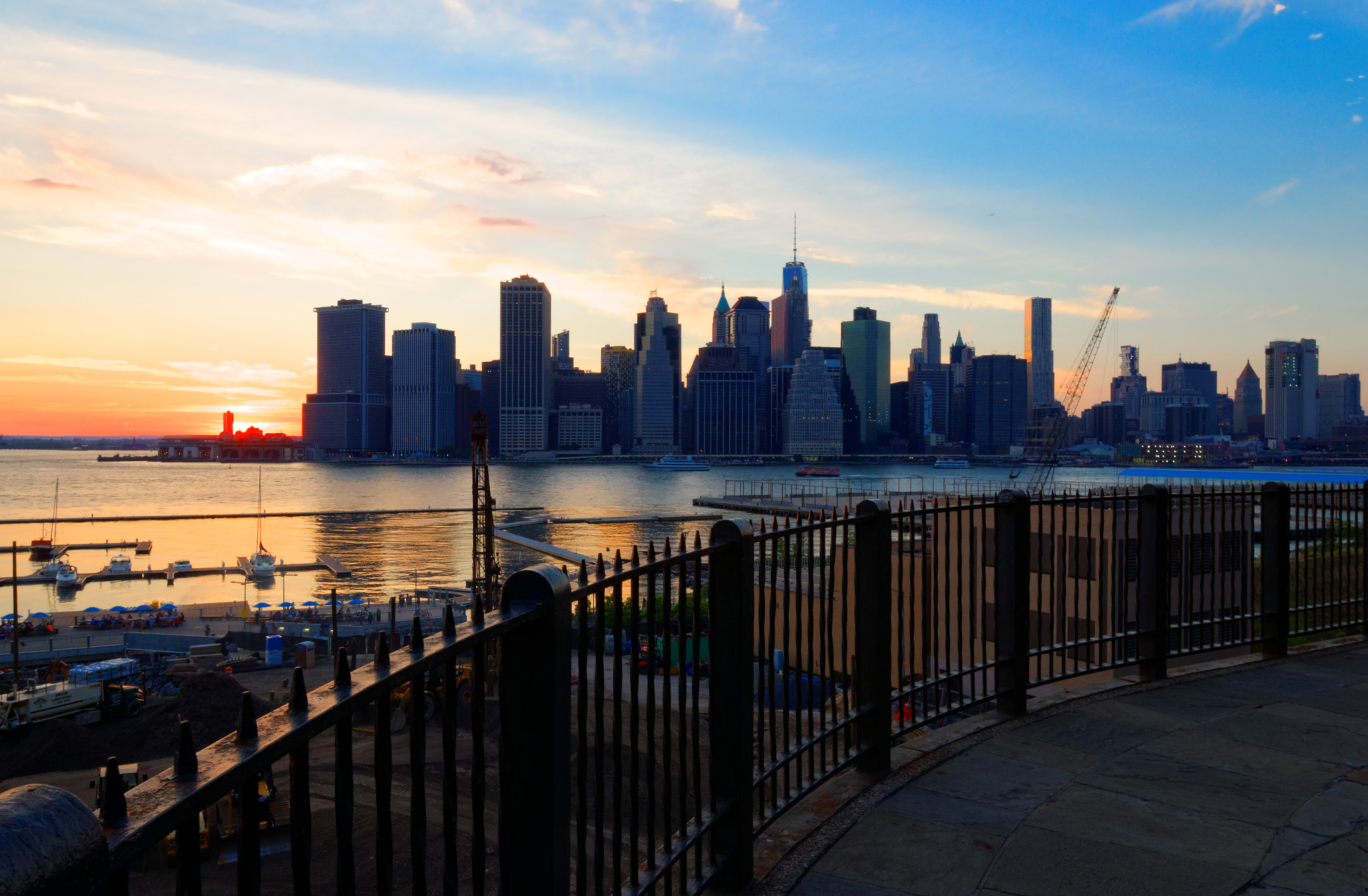 Canon EF 16-35mm F2.8L II USM sample photo. Sunset over manhattan photography
