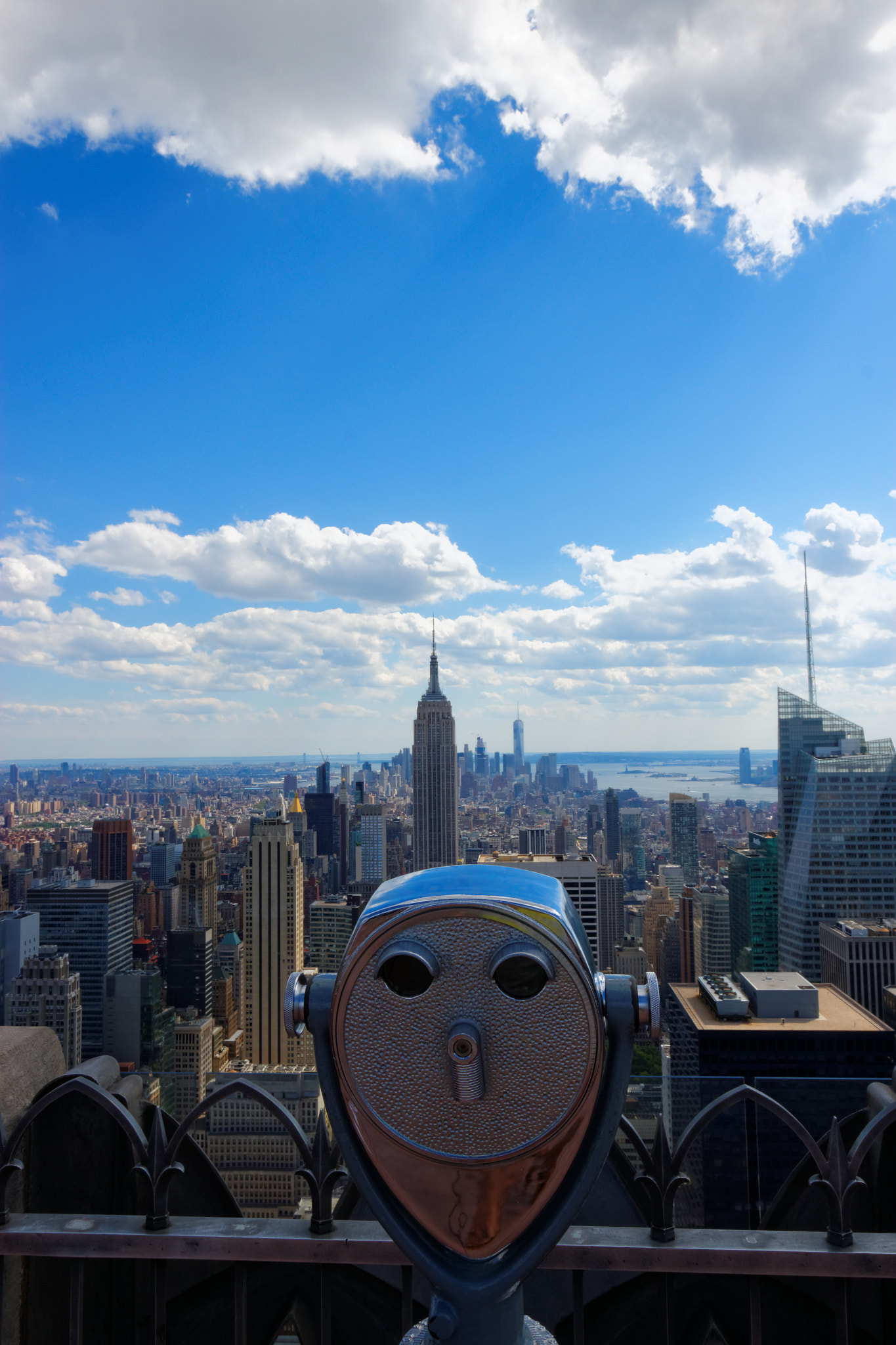 Canon EF 16-35mm F2.8L II USM sample photo. Midtown photography