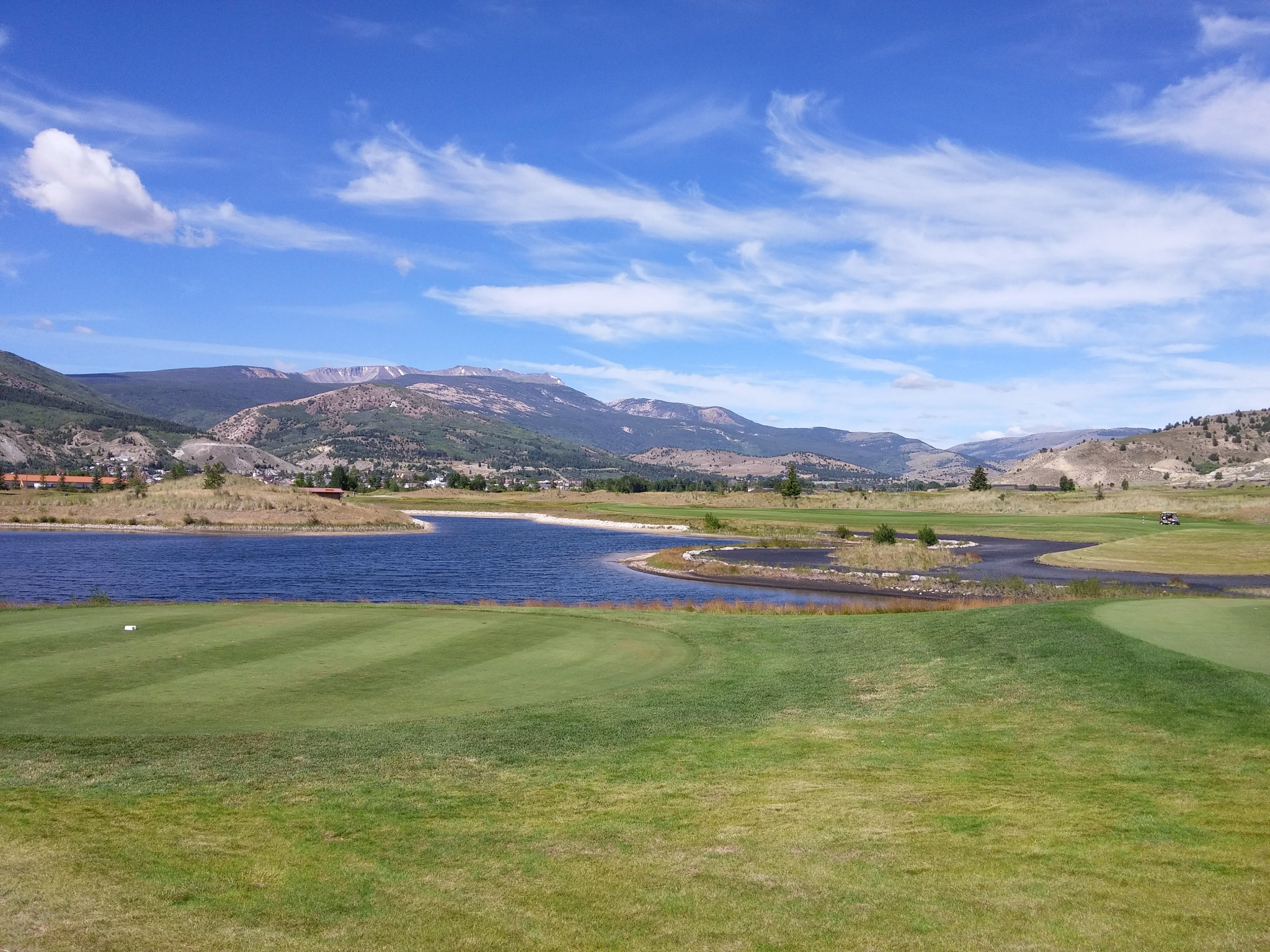 LG VS985 sample photo. Scenic golf course photography