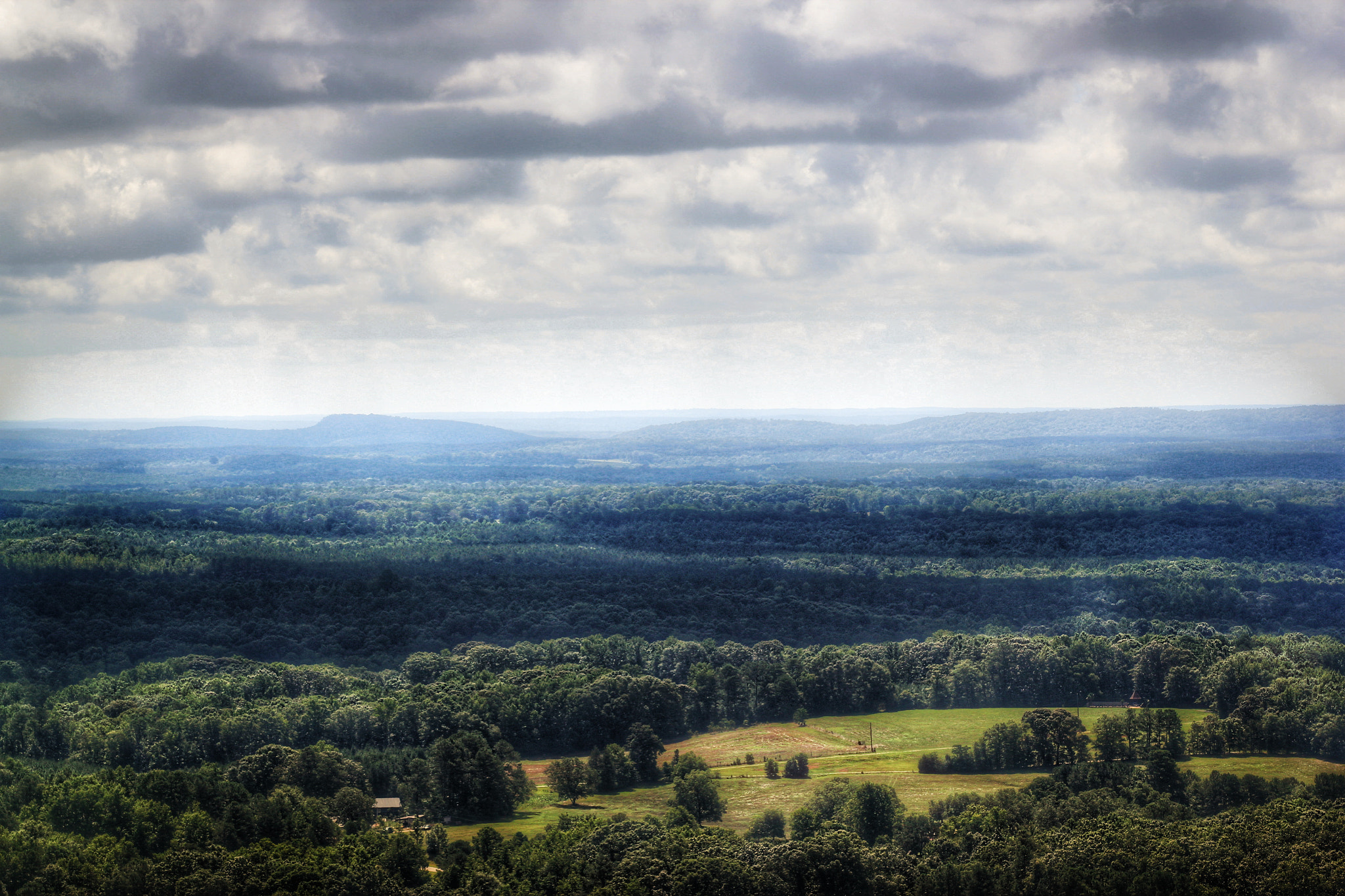 Canon EF75-300mm f/4-5.6 sample photo. Into the valley photography