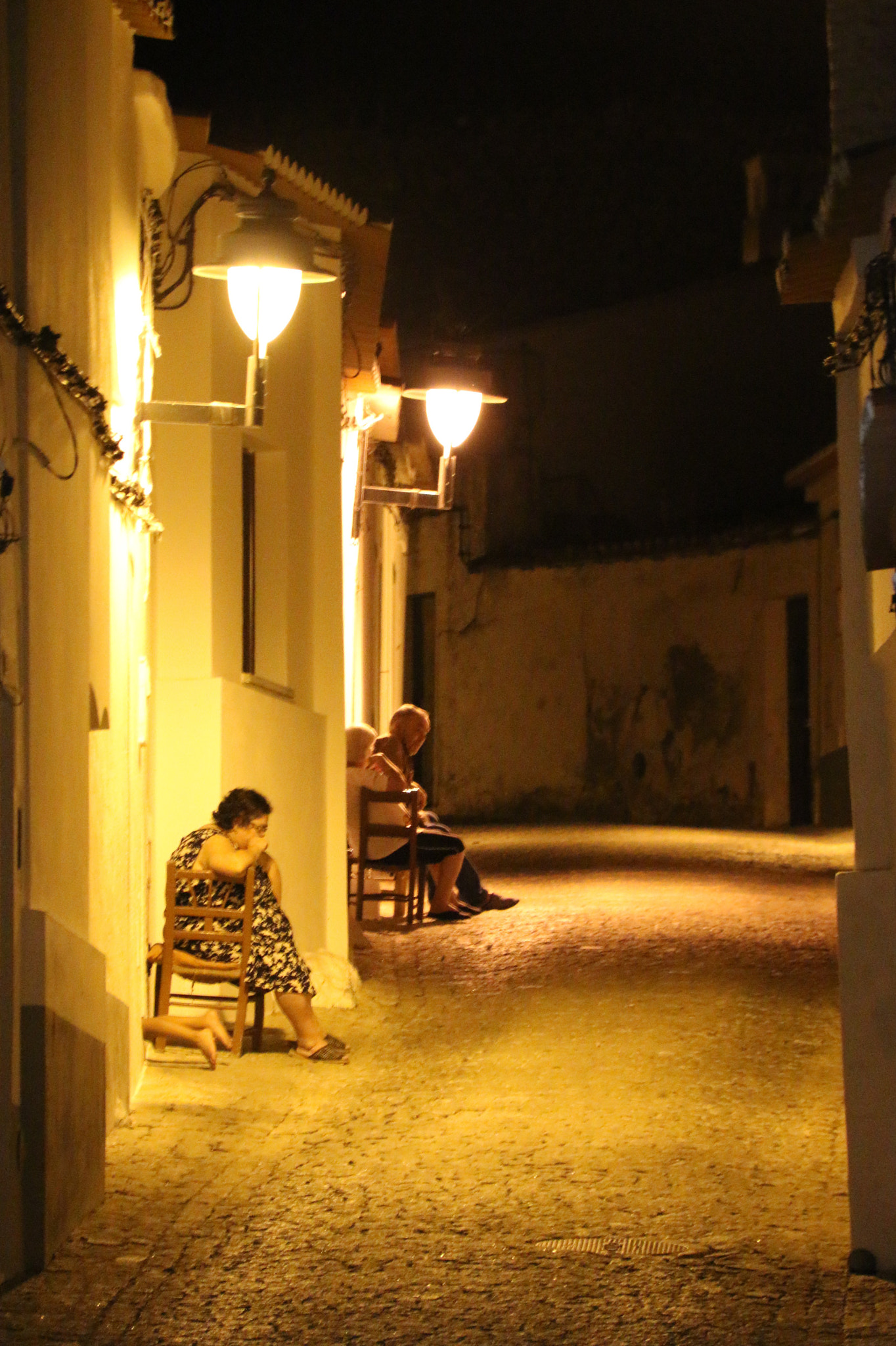 Canon EF-S 18-200mm F3.5-5.6 IS sample photo. Night summer at serpa photography