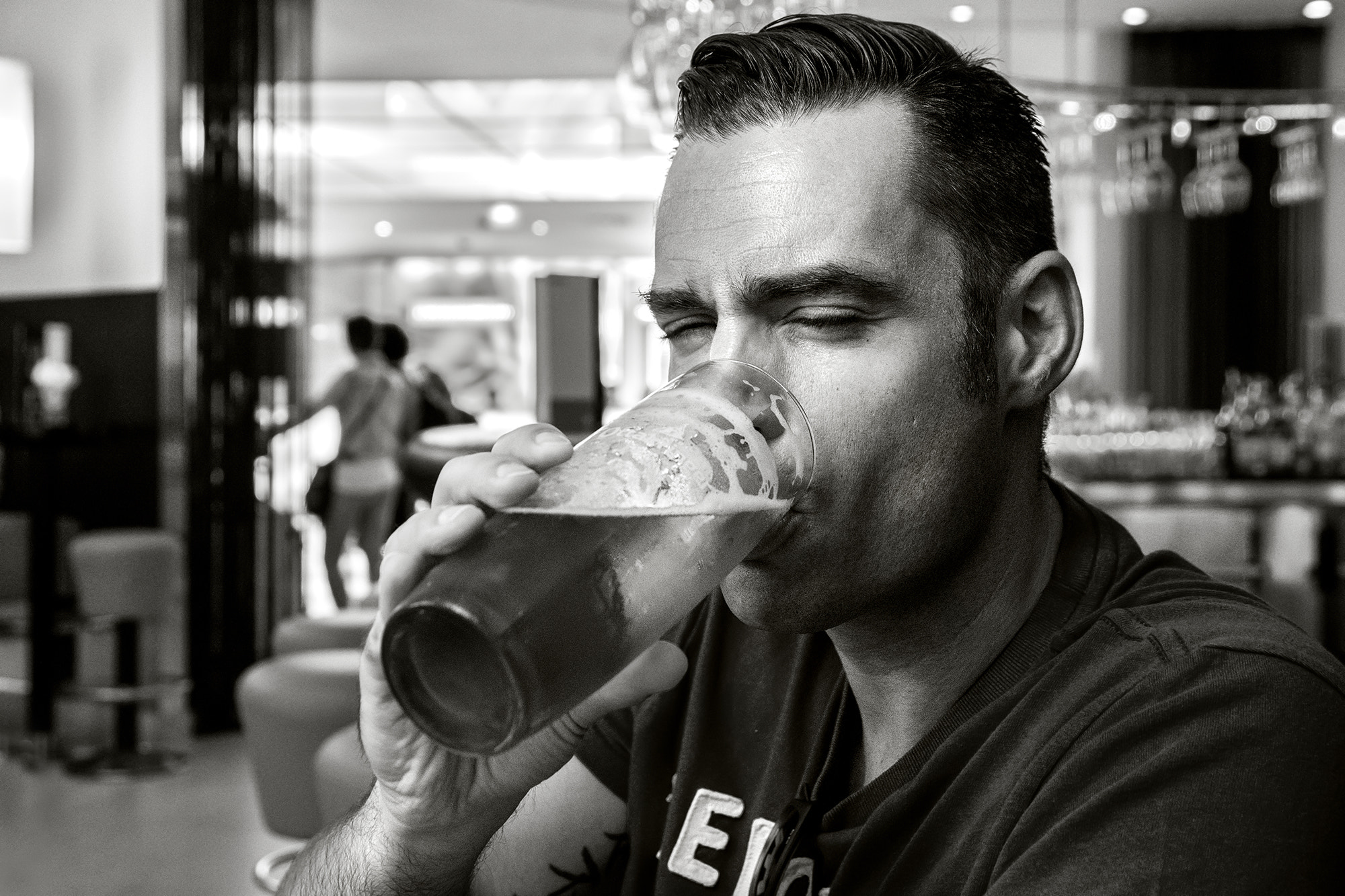 Nikon D7200 + Sigma 24-105mm F4 DG OS HSM Art sample photo. Good beer photography