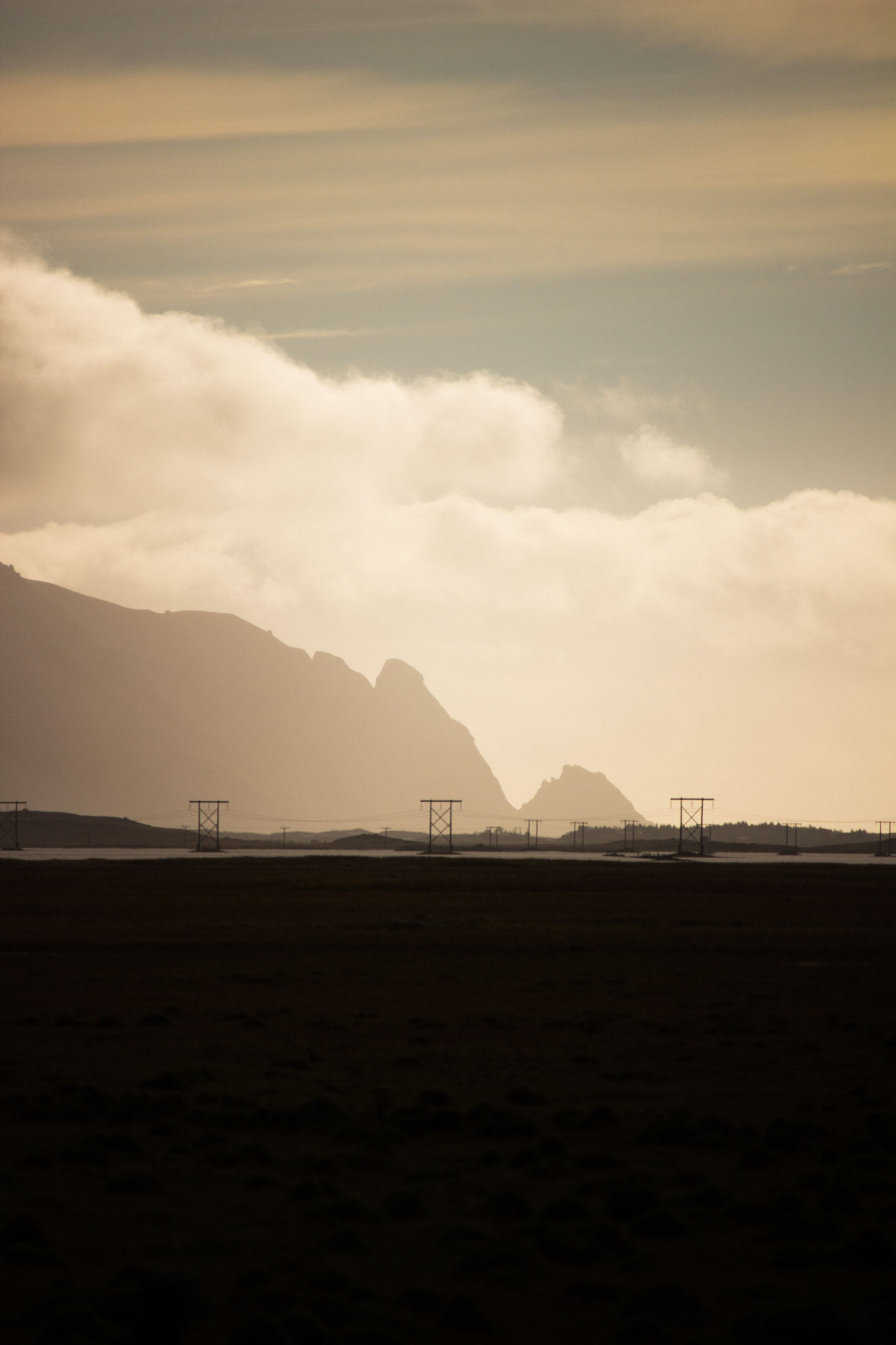 Canon EOS 600D (Rebel EOS T3i / EOS Kiss X5) sample photo. Sunrise over höfn photography