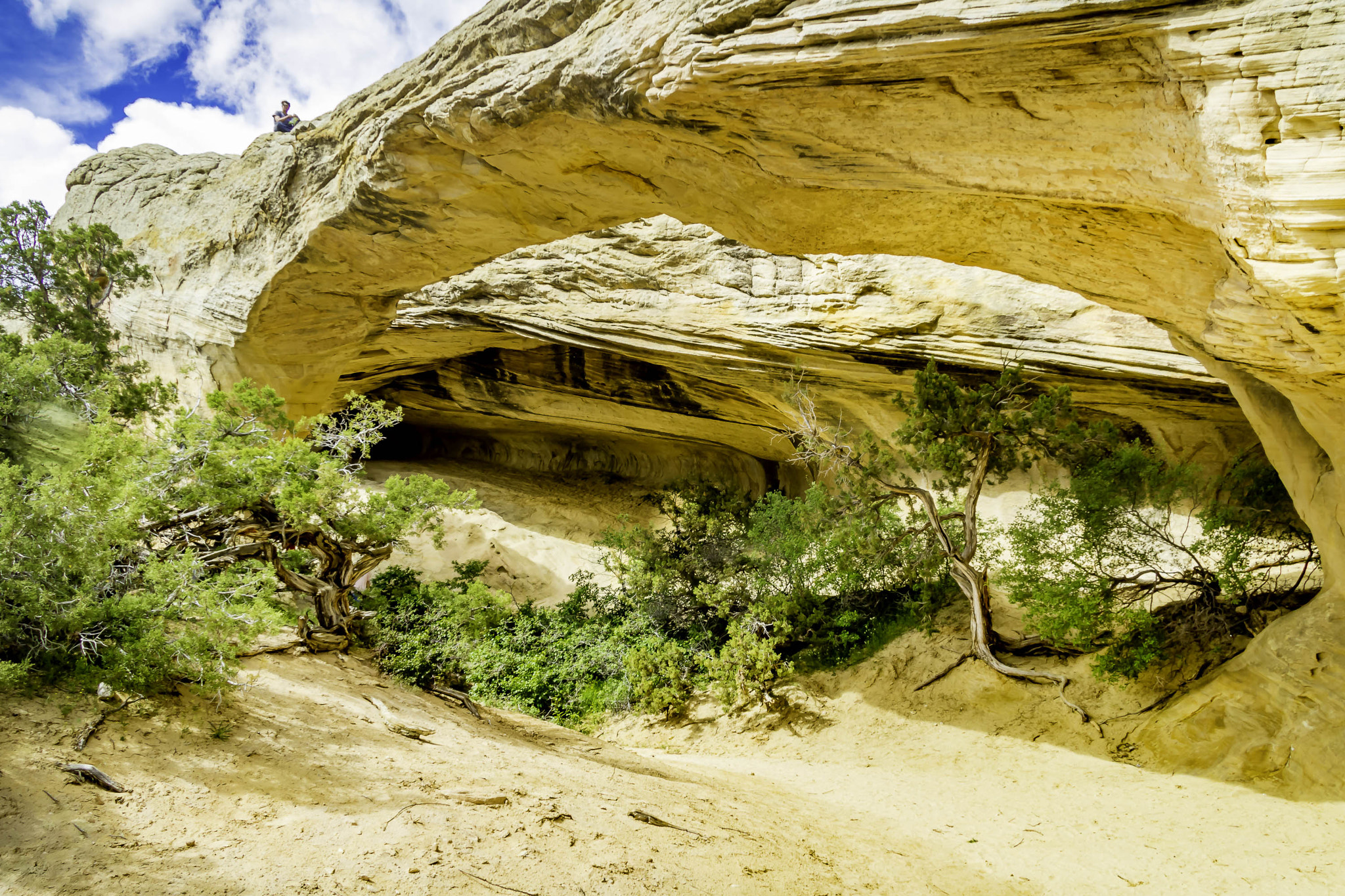 Canon EF-S 17-85mm F4-5.6 IS USM sample photo. Moonshine arch photography