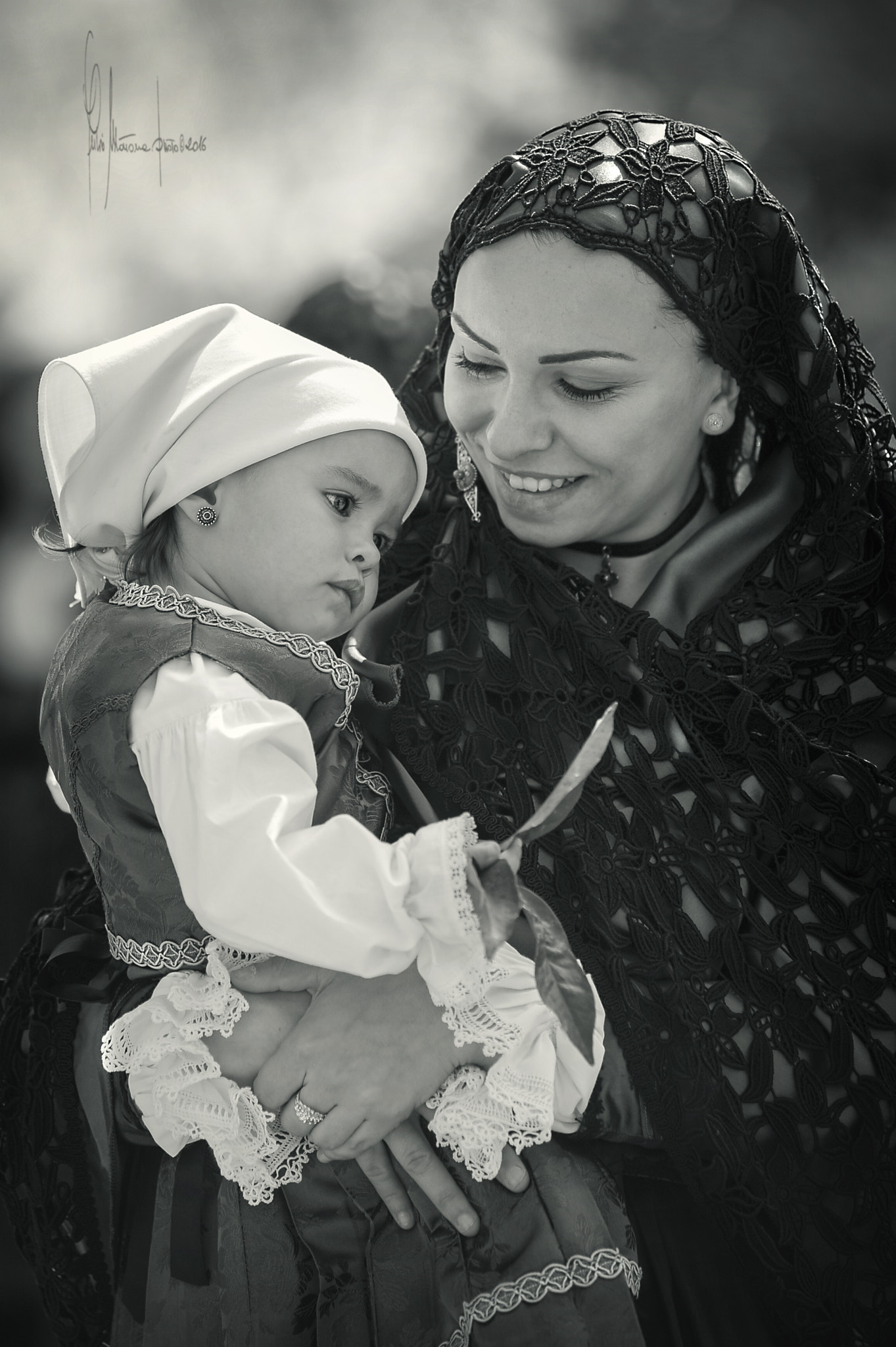 Nikon AF-Nikkor 80-200mm F2.8D ED sample photo. L'amore di una mamma photography