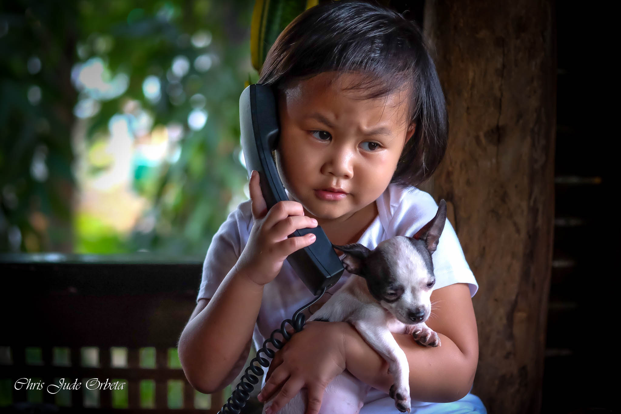 Fujifilm X-T10 + Fujifilm XF 60mm F2.4 R Macro sample photo. Talking to herself photography