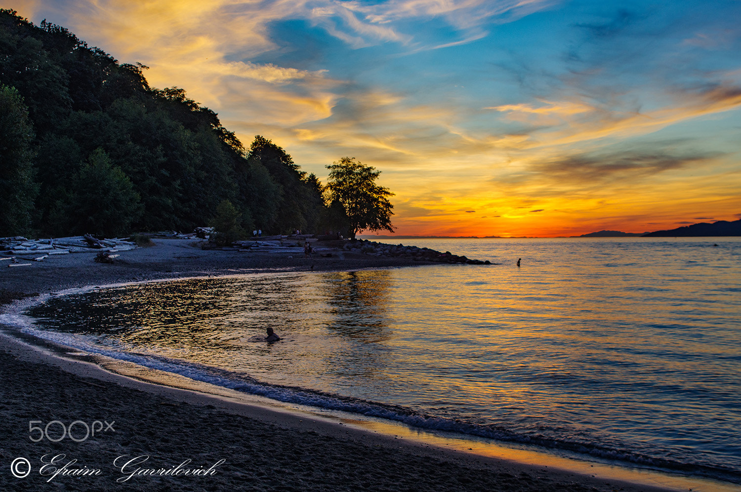 smc PENTAX-FA 28-70mm F4 AL sample photo. Sunset on the beach photography