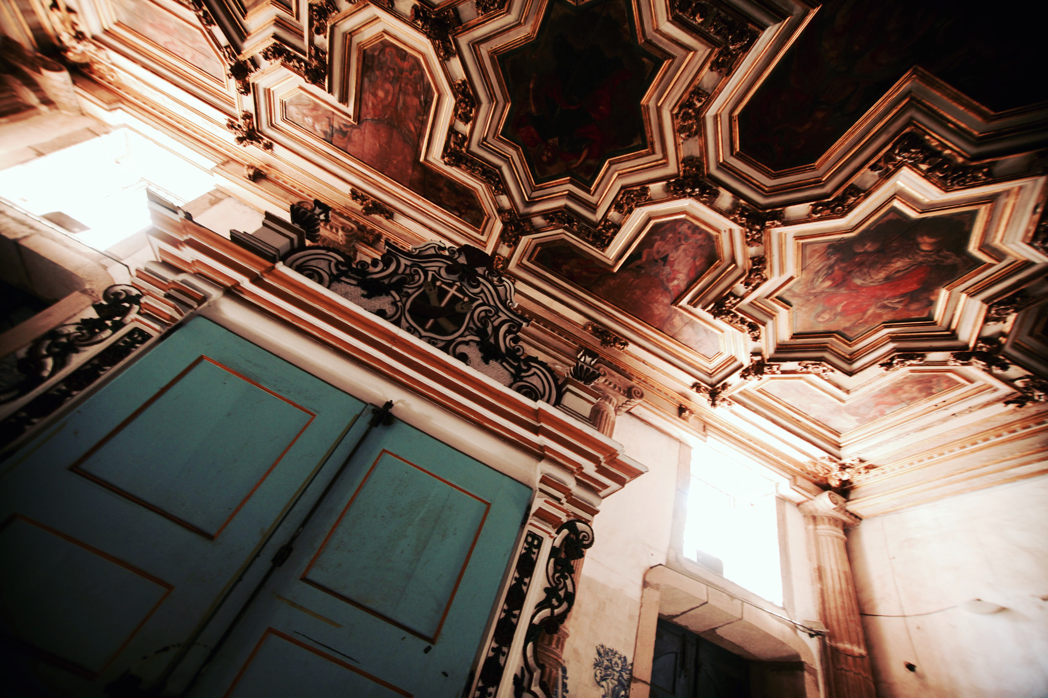 Sigma 10-20mm F3.5 EX DC HSM sample photo. The faith's door photography