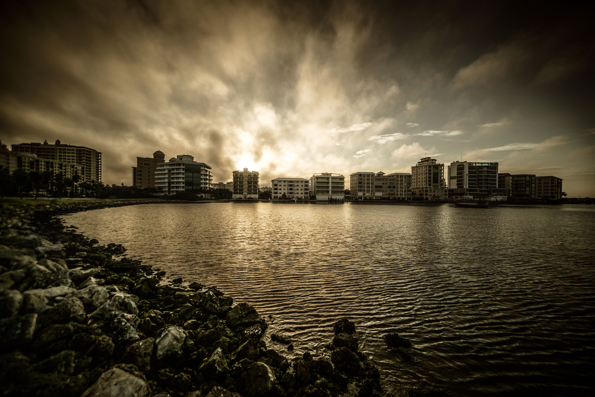 Sony a7R II + Sony E 10-18mm F4 OSS sample photo. Low clouds in sarasota photography