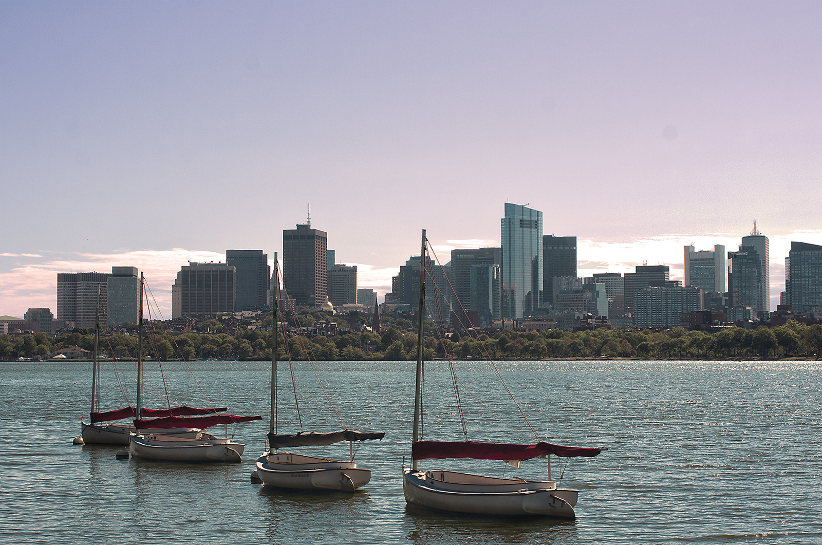 Canon EF 35-70mm f/3.5-4.5 sample photo. Harvard sailing center photography