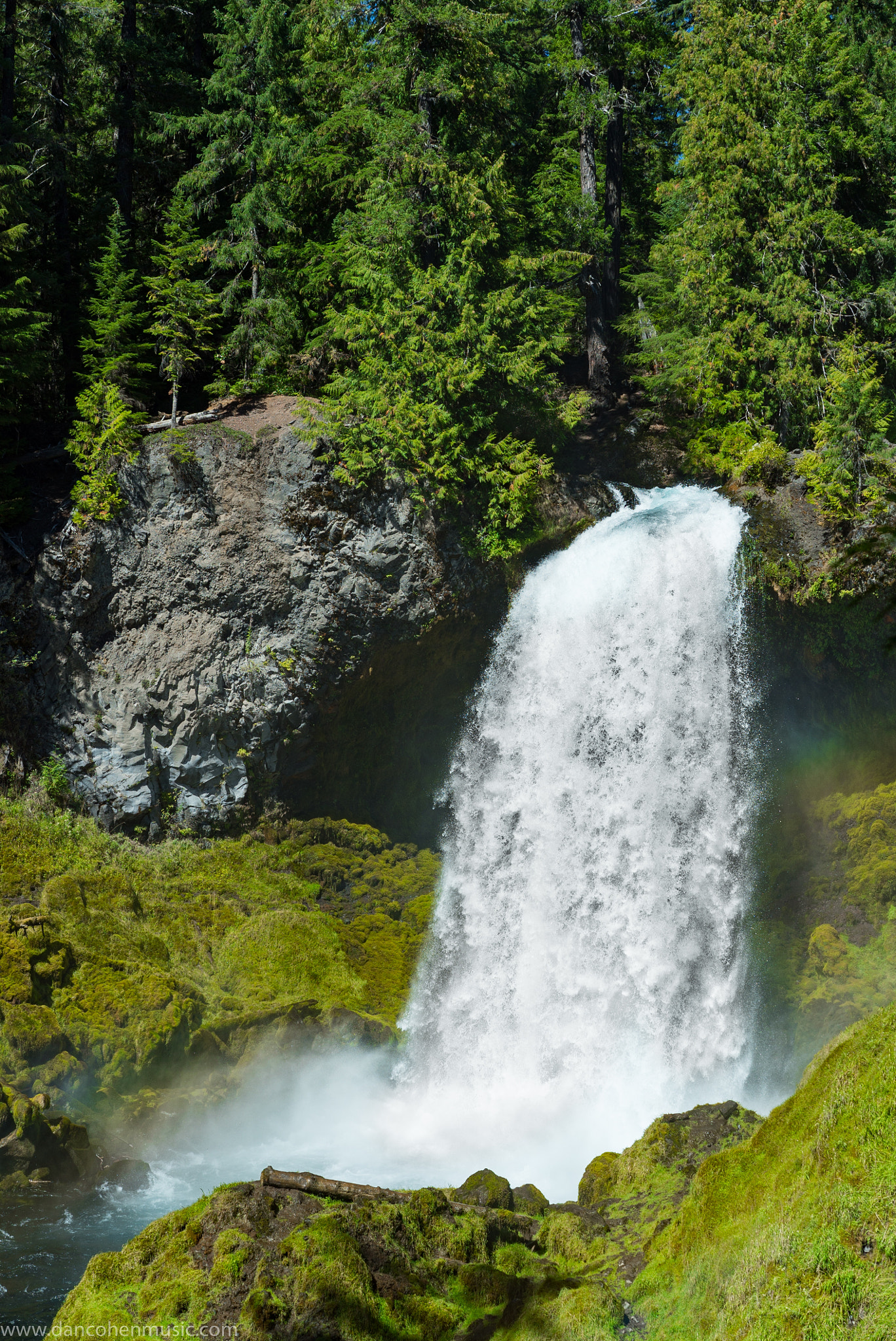 Sony a7S II + Sony Sonnar T* FE 55mm F1.8 ZA sample photo. Sahalie falls, or photography