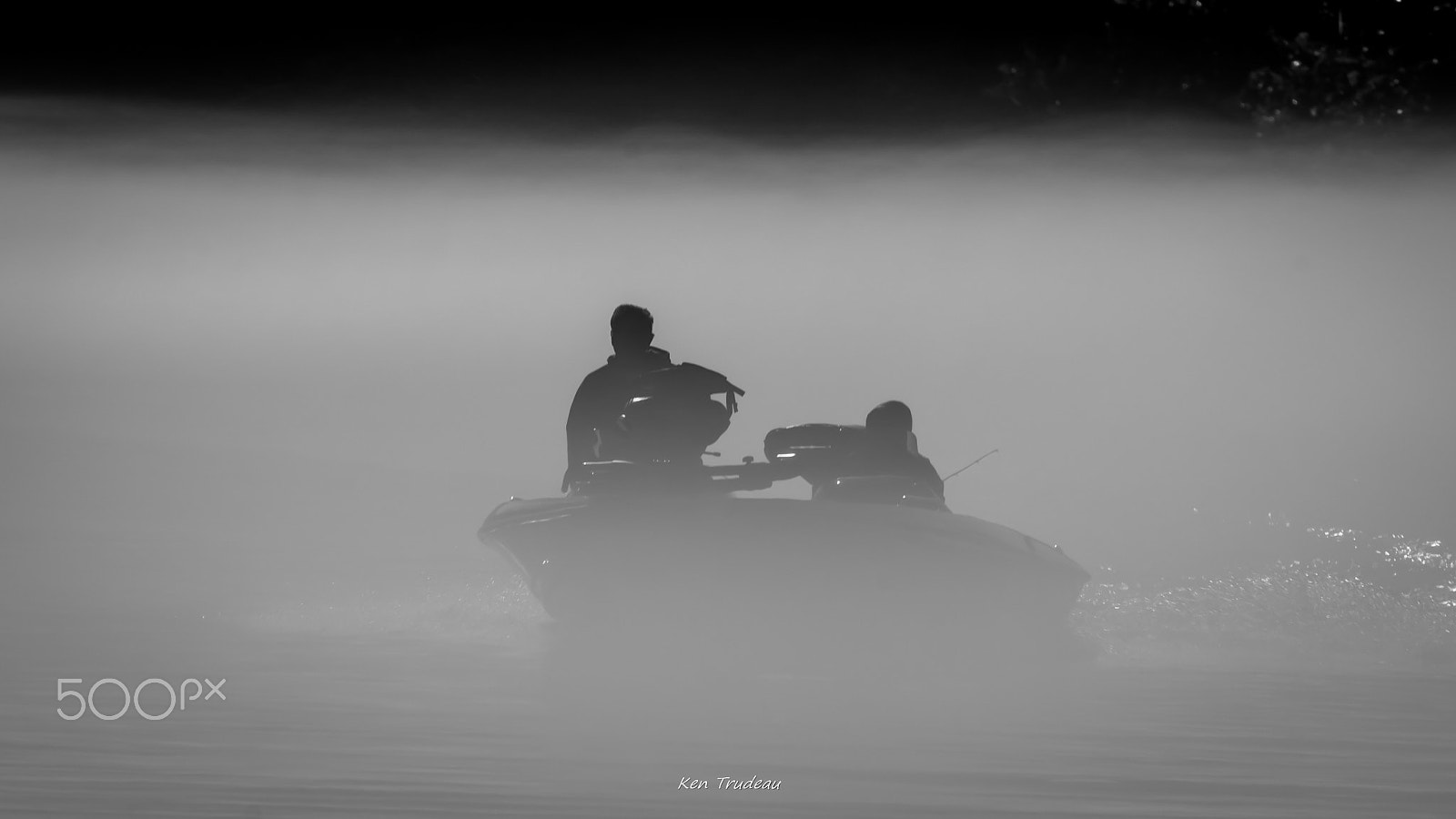 Sony a7R + Tamron SP 150-600mm F5-6.3 Di VC USD sample photo. Weekend wariors of the lake photography