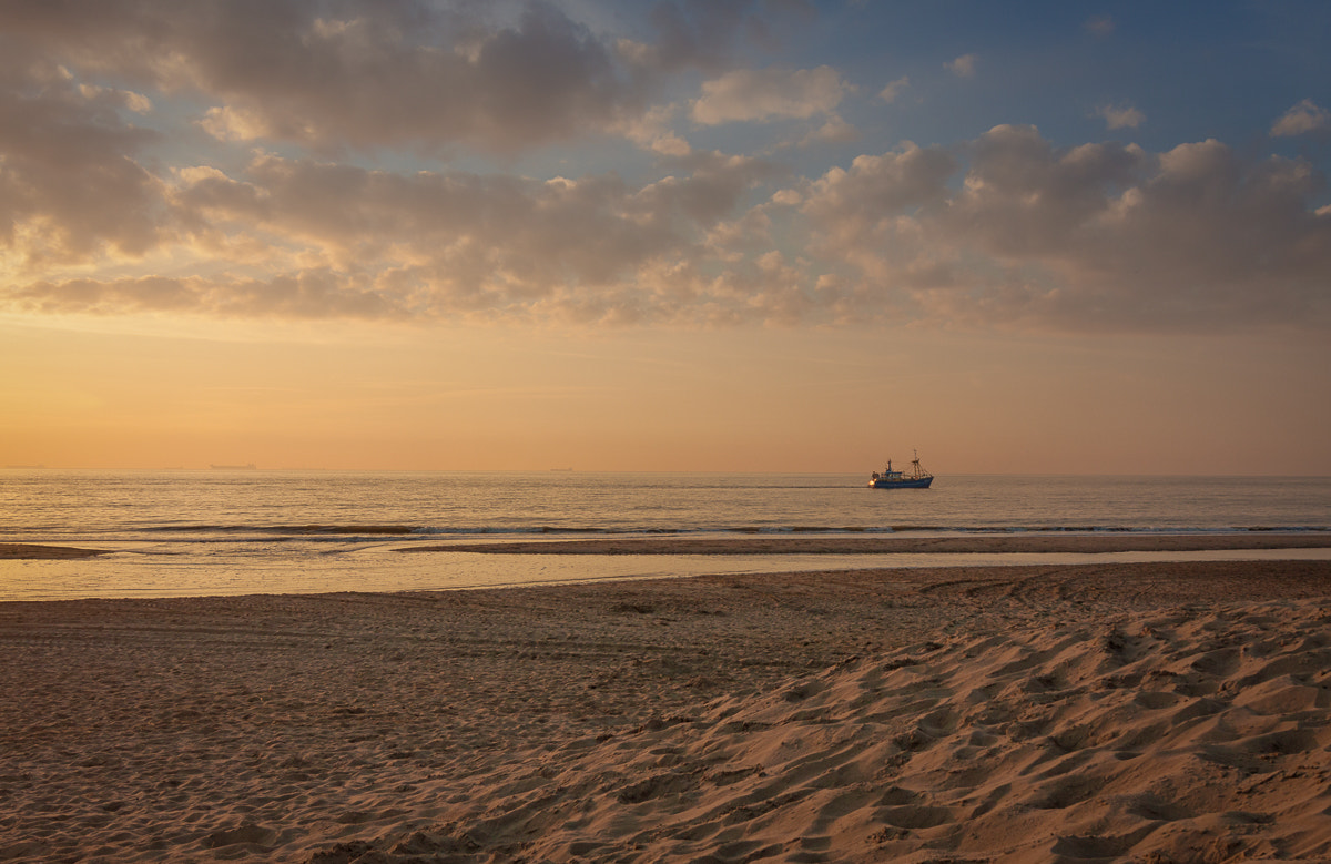 Canon EOS 50D sample photo. Sunset sail away photography
